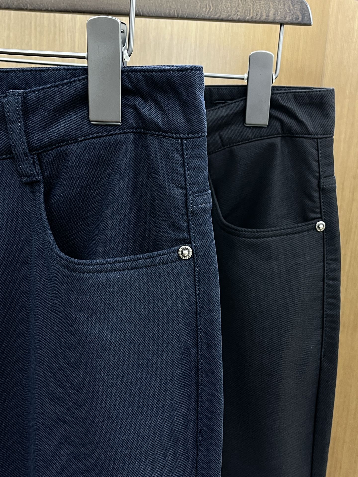 秋冬 BBR 🔥🔥秋冬新品休闲裤西裤，官网同步发售，裤身工艺设计，进口客供辅料、面料定制，代工厂出品免检