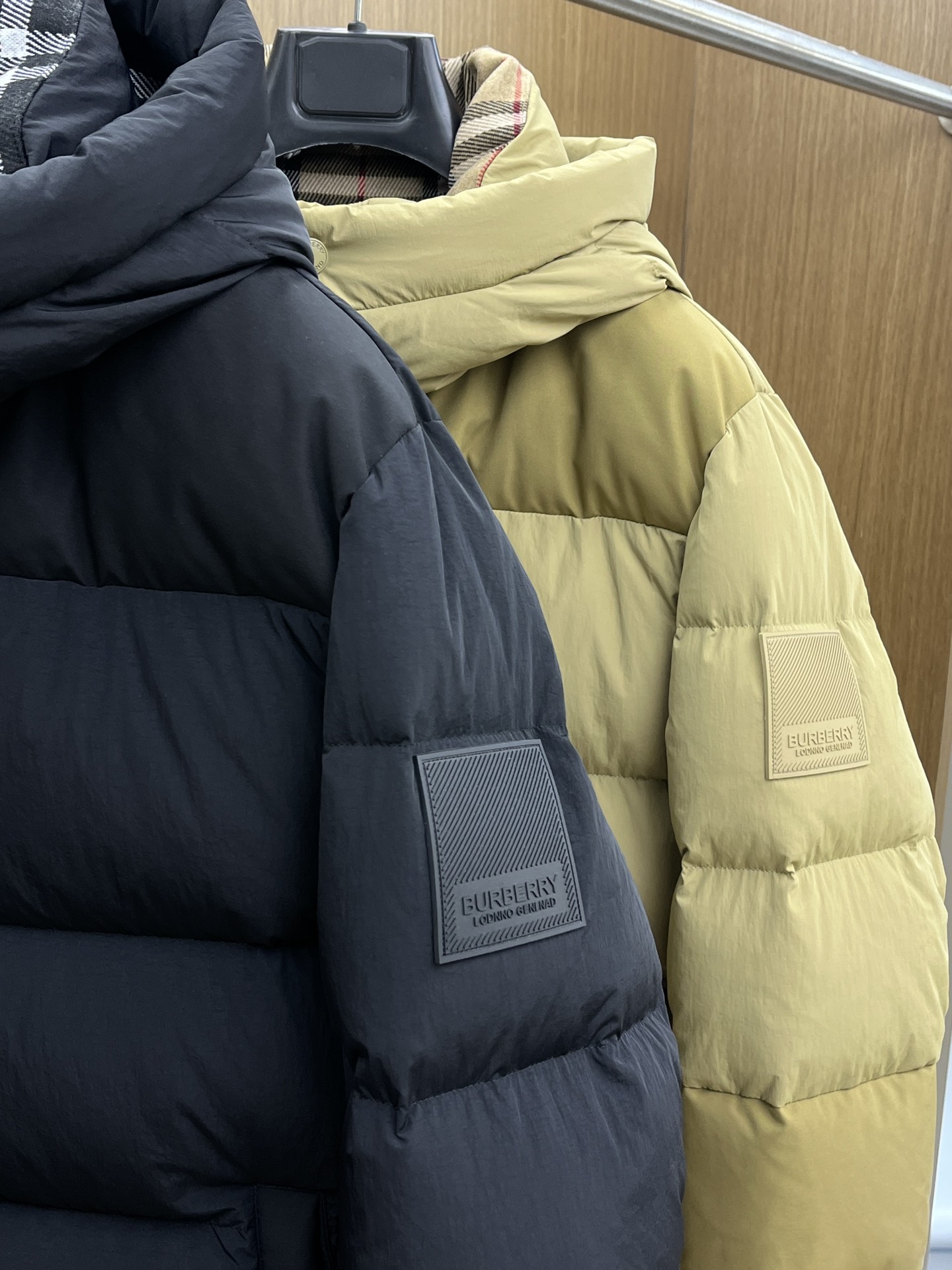 秋冬羽绒 BBR 🔥🔥秋冬新款连帽（可拆）羽绒服 🆕原版订制五金配件全进口原版定制 欢迎对比 绝对的高品