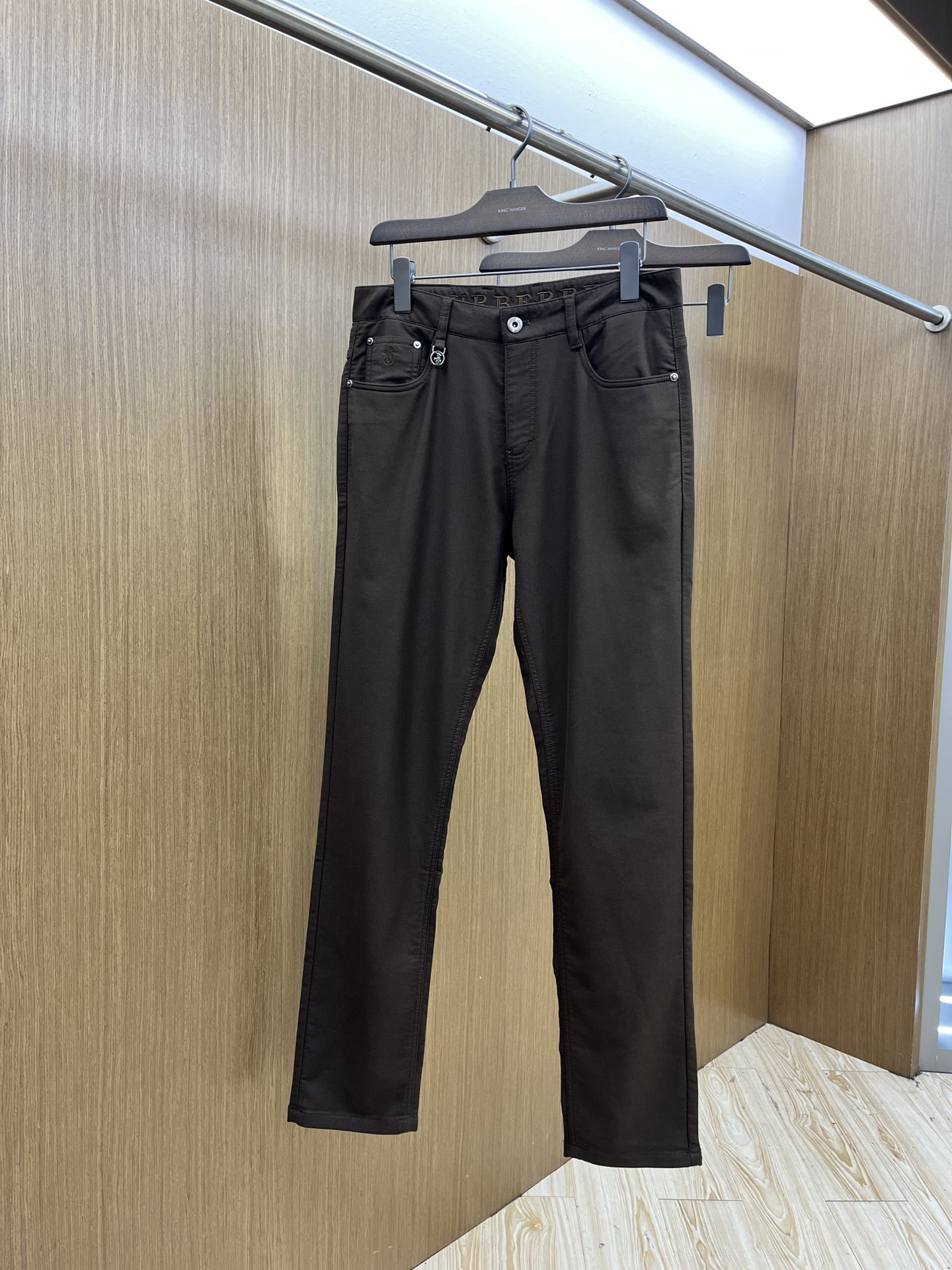 秋冬 BBR 🔥🔥秋冬新品休闲西裤 官网同步发售，裤身工艺设计，进口客供辅料、面料定制，代工厂出品免检！