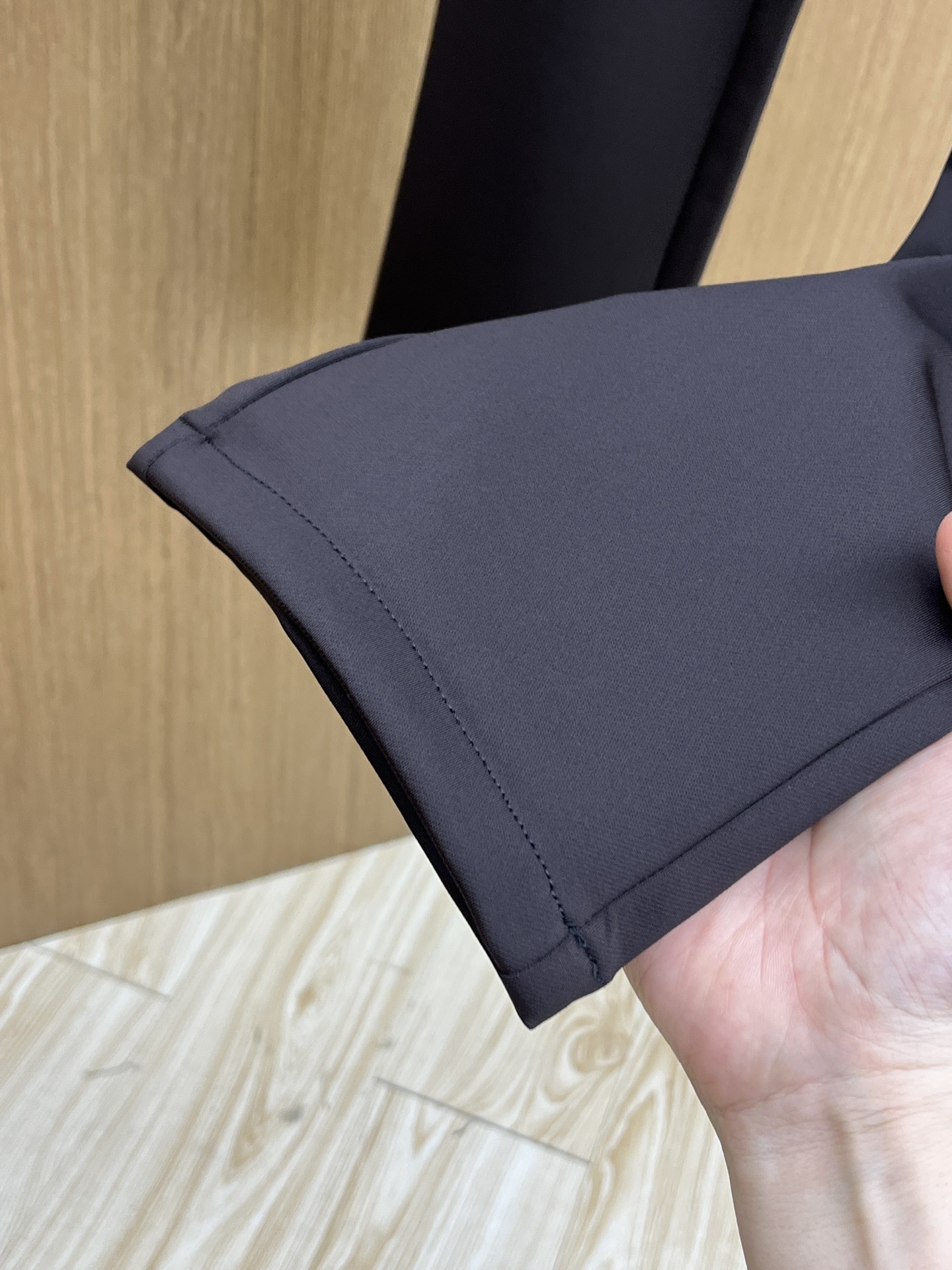 秋冬 DG 🔥🔥秋冬新品休闲西裤 官网同步发售，裤身工艺设计，进口客供辅料、面料定制，代工厂出品免检！每