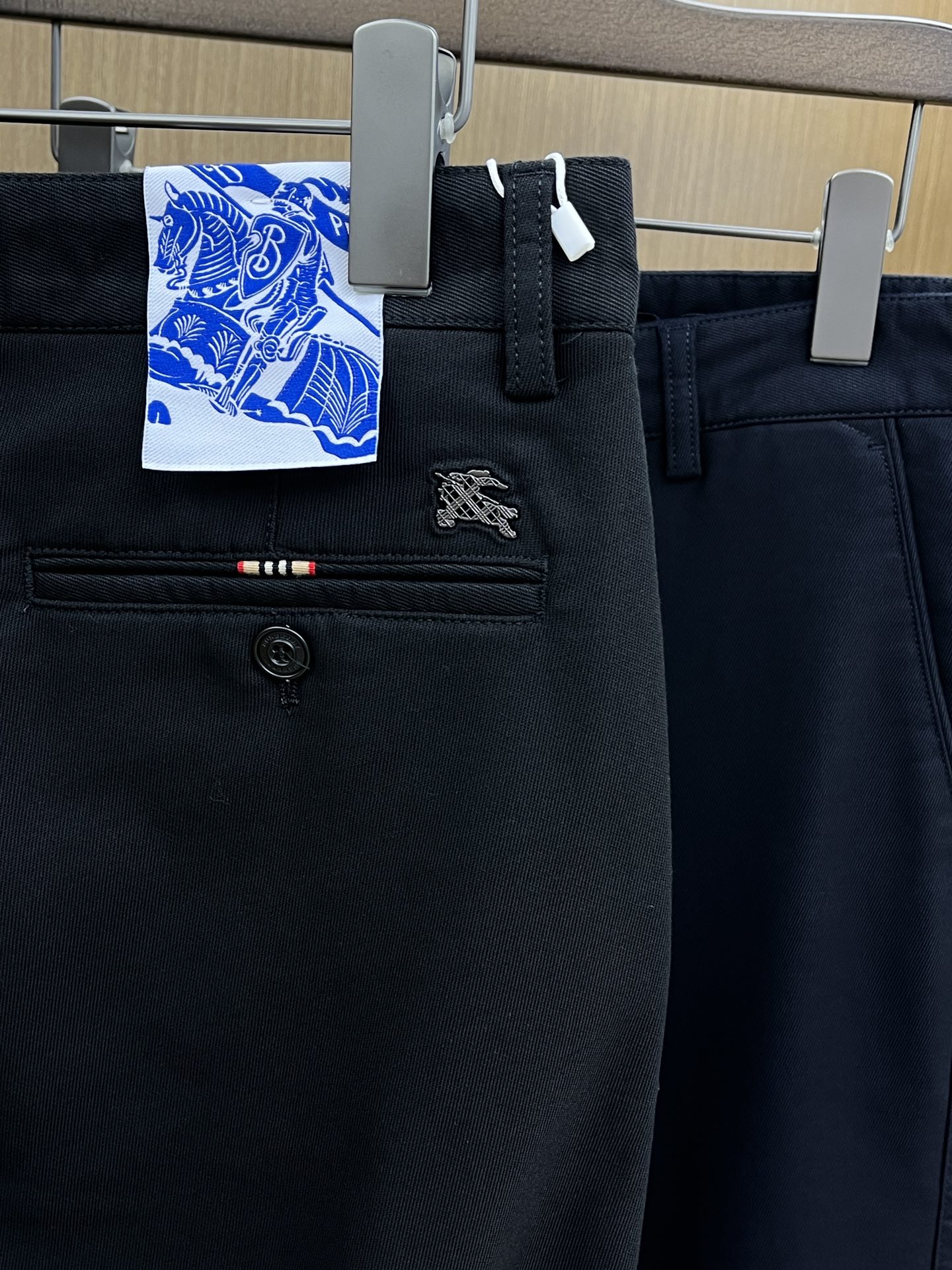 秋冬 BBR 🔥🔥秋冬新品休闲西裤 官网同步发售，裤身工艺设计，进口客供辅料、面料定制，代工厂出品免检！