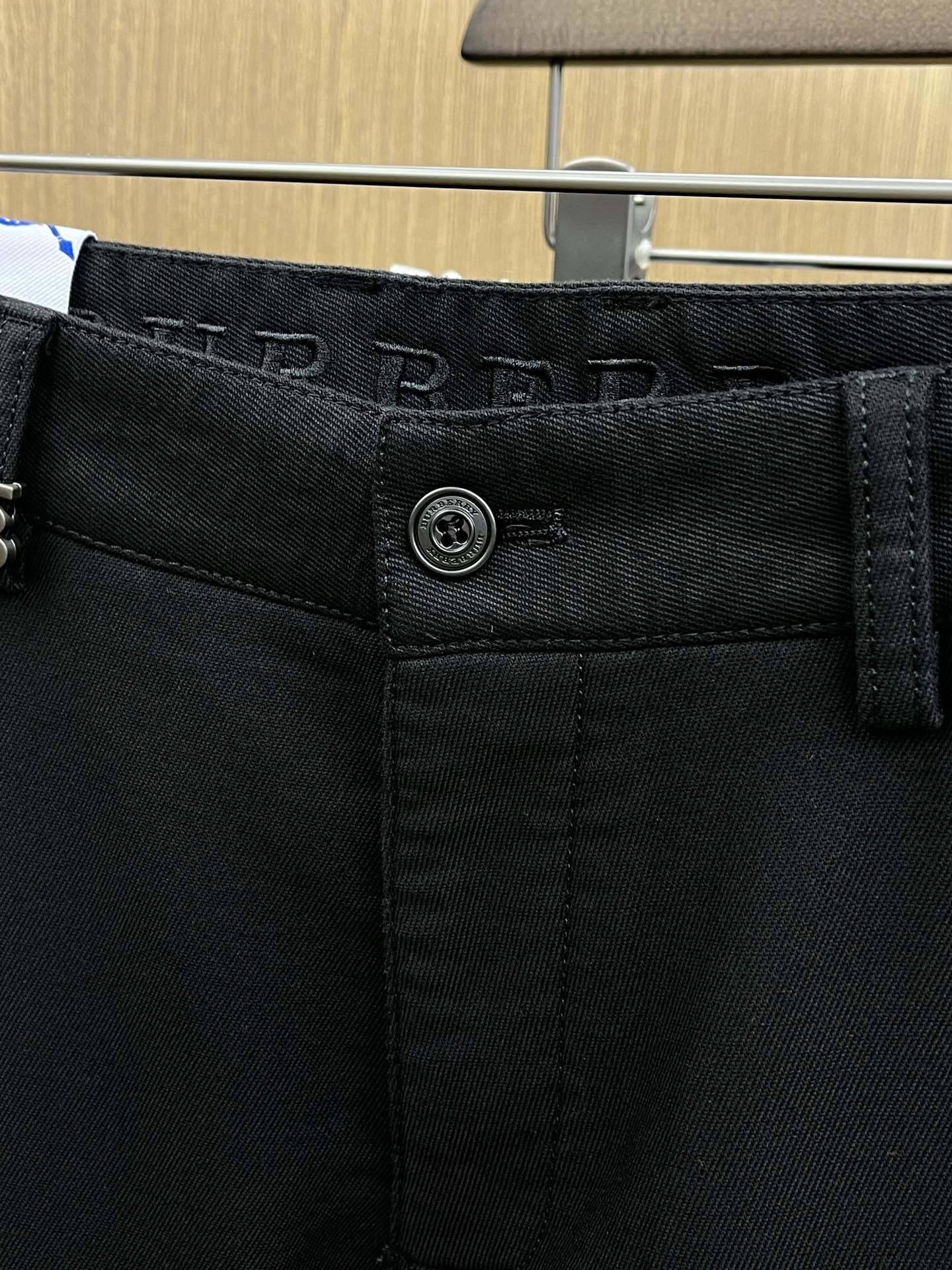 秋冬 BBR 🔥🔥秋冬新品休闲西裤 官网同步发售，裤身工艺设计，进口客供辅料、面料定制，代工厂出品免检！