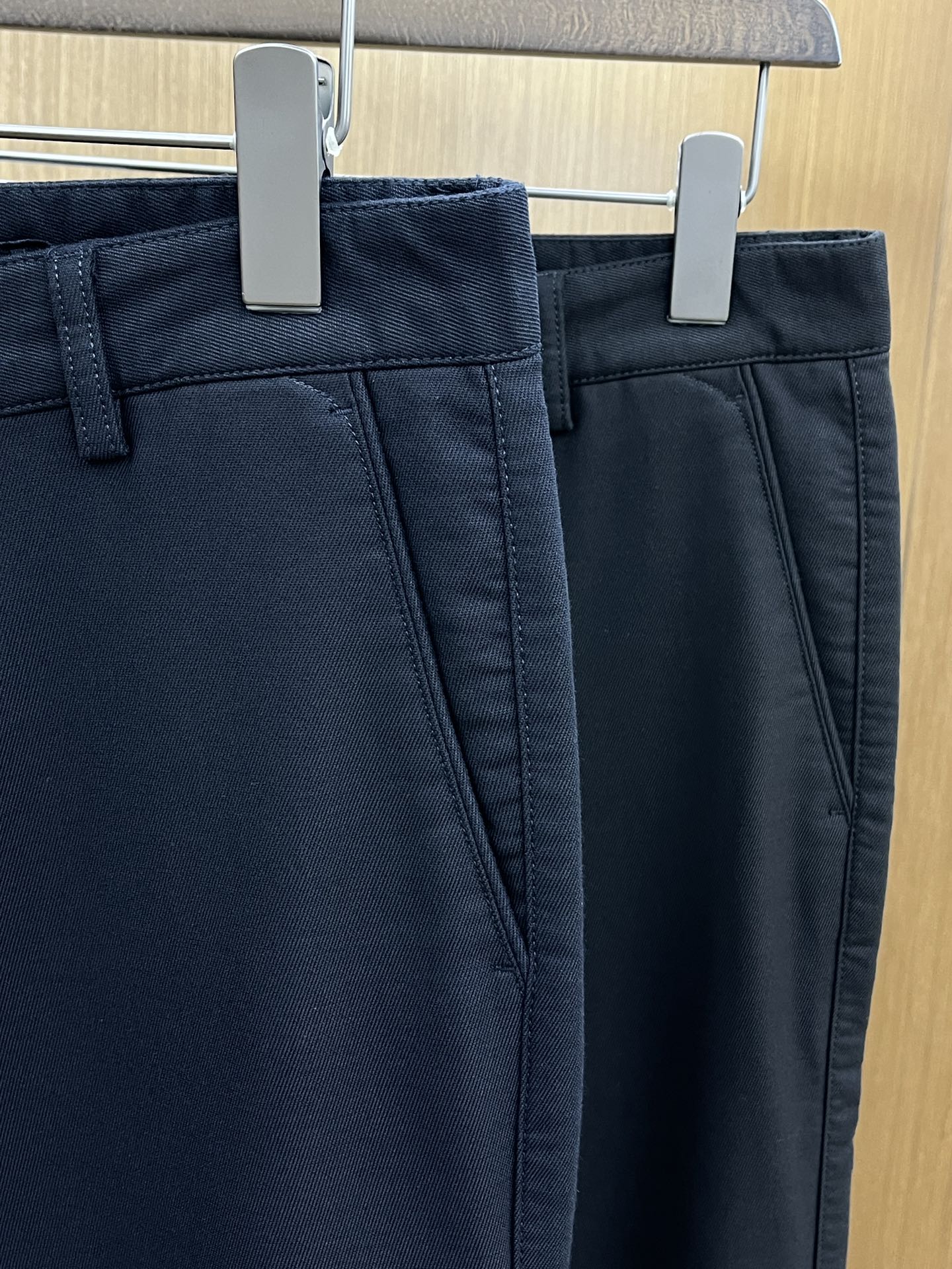 秋冬 BBR 🔥🔥秋冬新品休闲西裤 官网同步发售，裤身工艺设计，进口客供辅料、面料定制，代工厂出品免检！