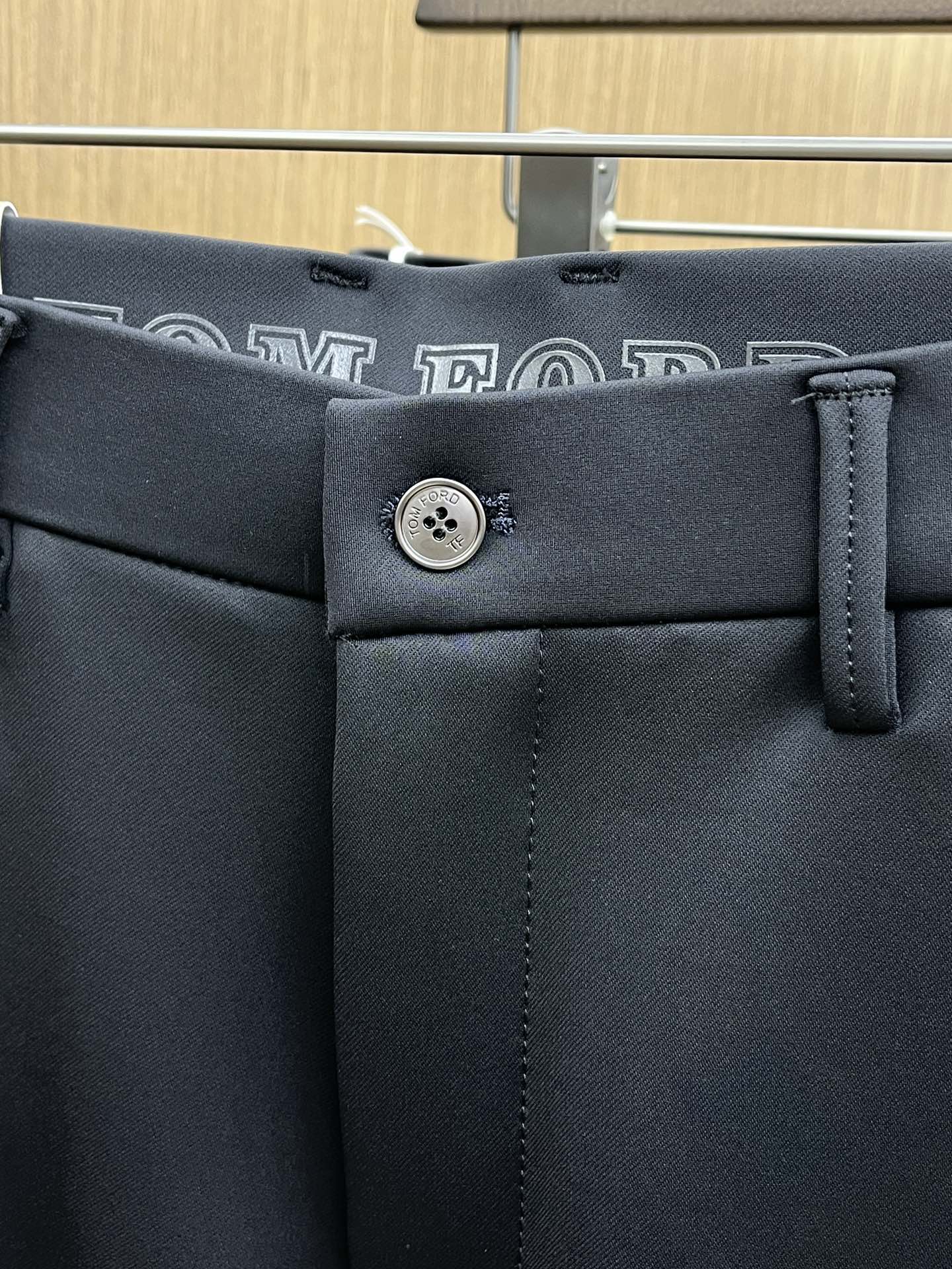 秋冬 TF 🔥🔥秋冬新品休闲西裤 官网同步发售，裤身工艺设计，进口客供辅料、面料定制，代工厂出品免检！每