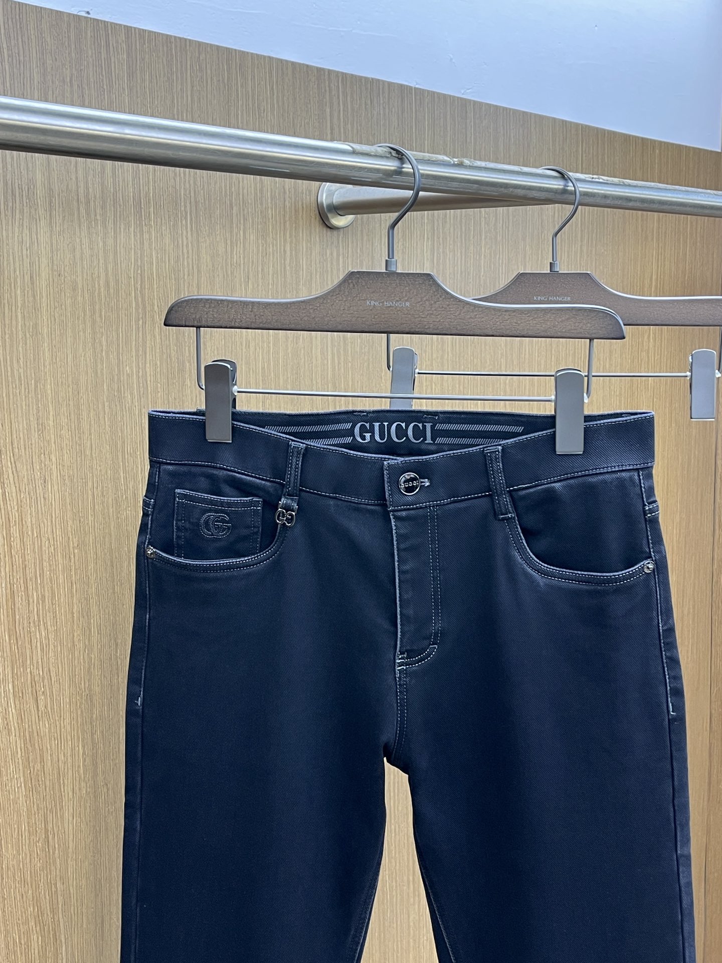 秋冬 guc 🔥🔥秋冬新品休闲牛仔裤 官网同步发售，裤身工艺设计，进口客供辅料、面料定制，代工厂出品免检