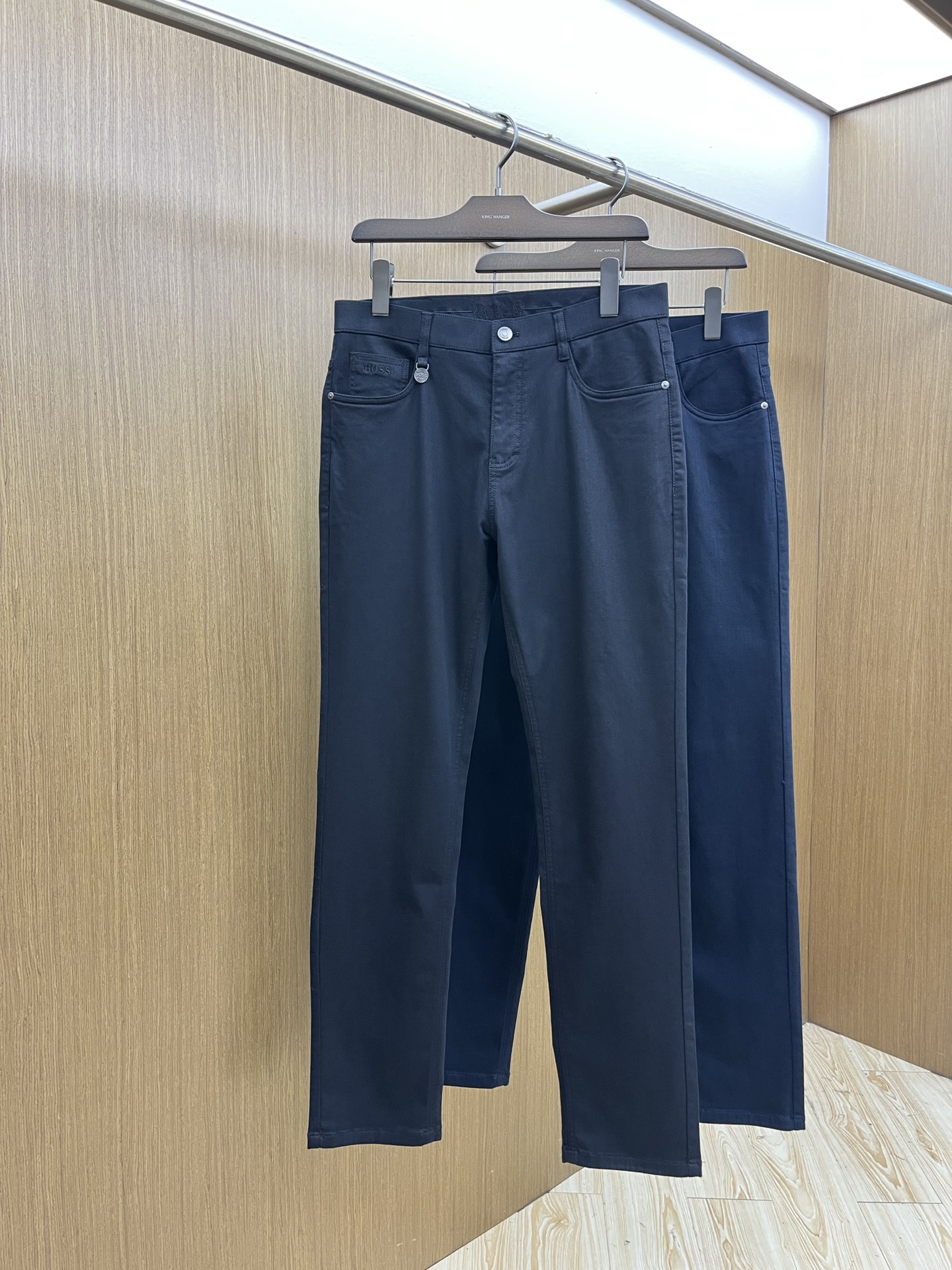 秋冬 BOSS 🔥🔥秋冬新品休闲牛仔裤 官网同步发售，裤身工艺设计，进口客供辅料、面料定制，代工厂出品免