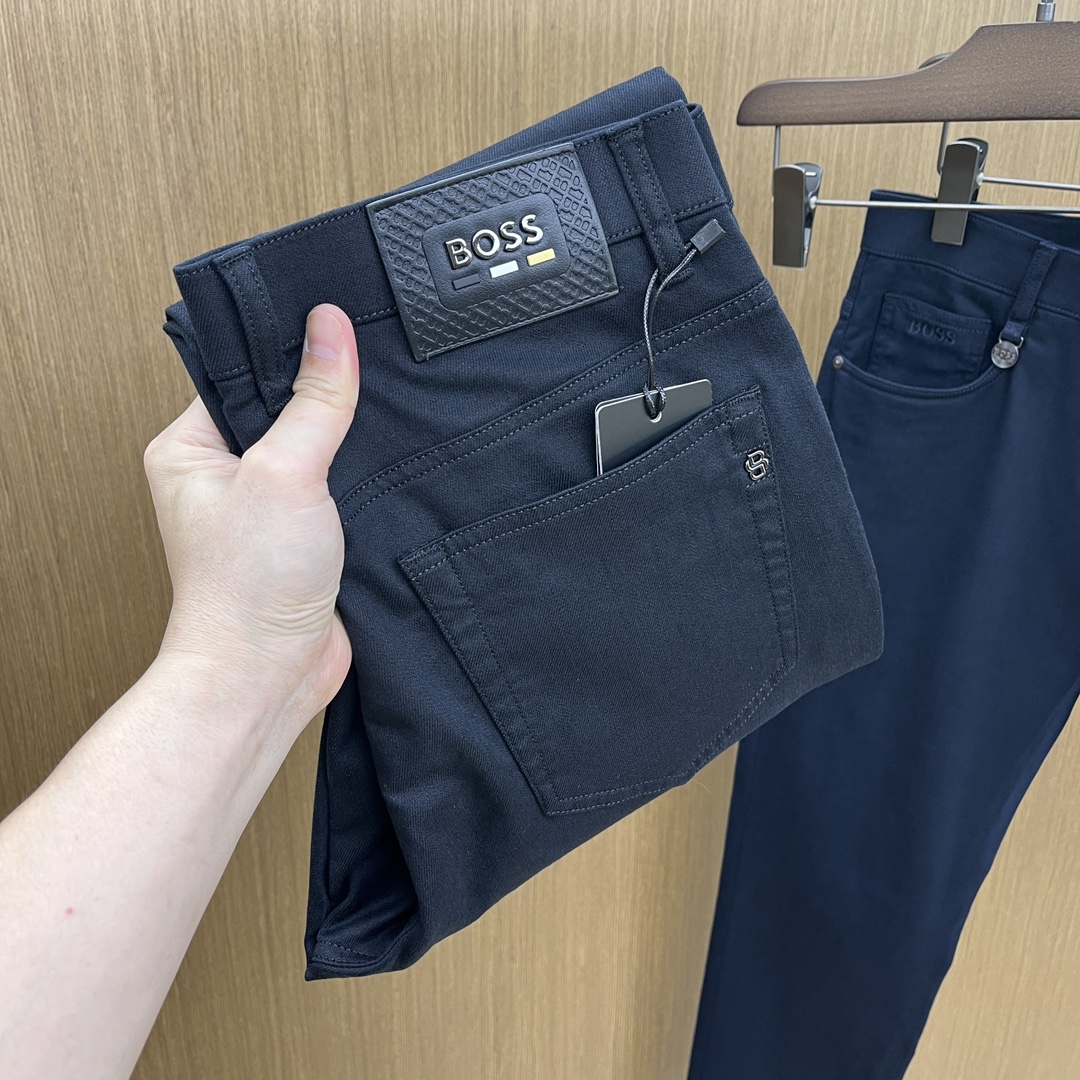 秋冬 BOSS 🔥🔥秋冬新品休闲牛仔裤 官网同步发售，裤身工艺设计，进口客供辅料、面料定制，代工厂出品免