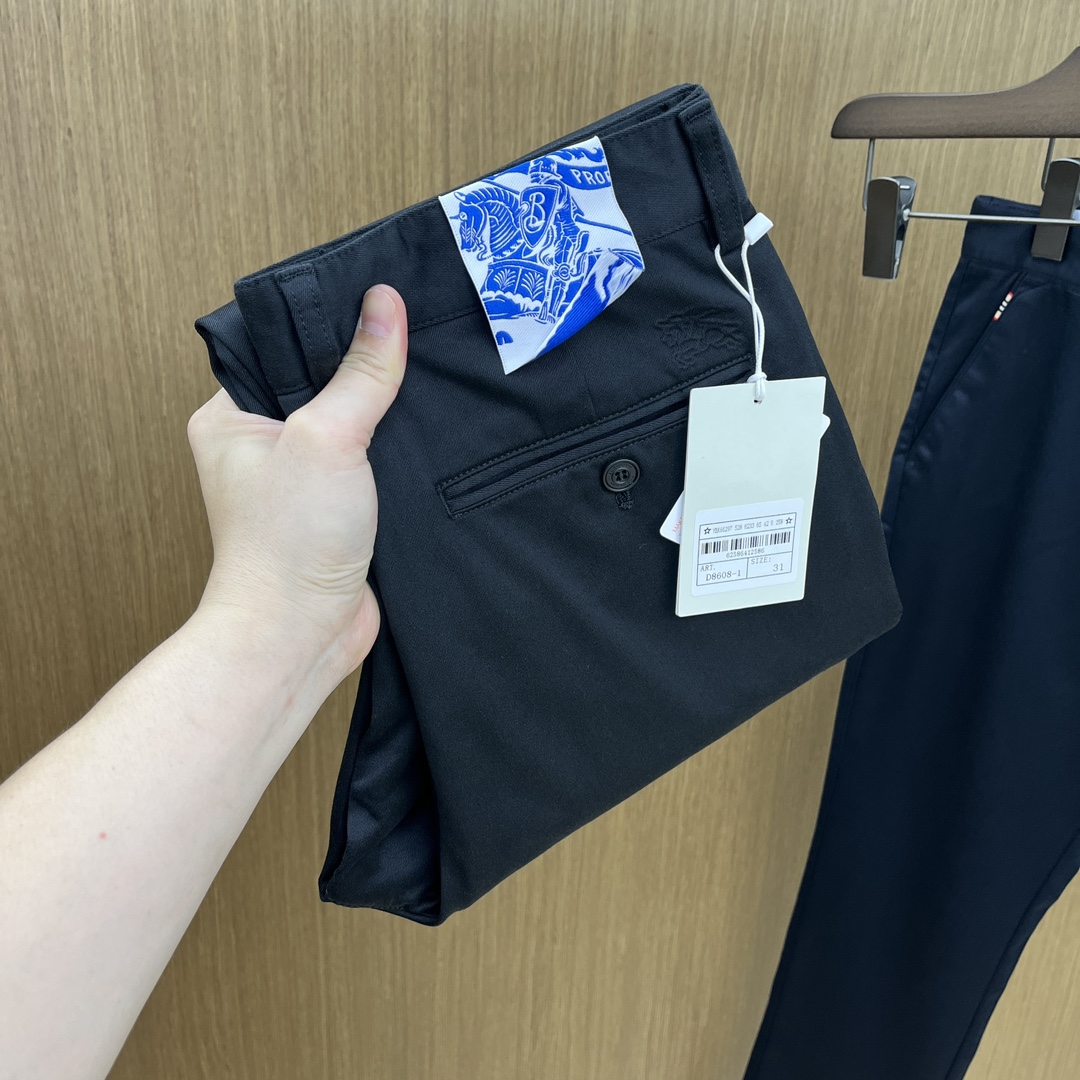 秋冬 BBR 🔥🔥秋冬新品休闲西裤 官网同步发售，裤身工艺设计，进口客供辅料、面料定制，代工厂出品免检！