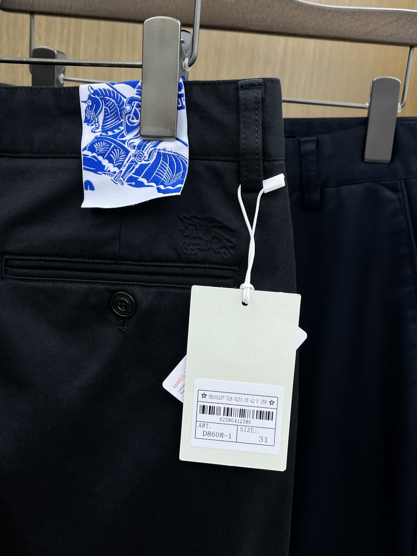 秋冬 BBR 🔥🔥秋冬新品休闲西裤 官网同步发售，裤身工艺设计，进口客供辅料、面料定制，代工厂出品免检！