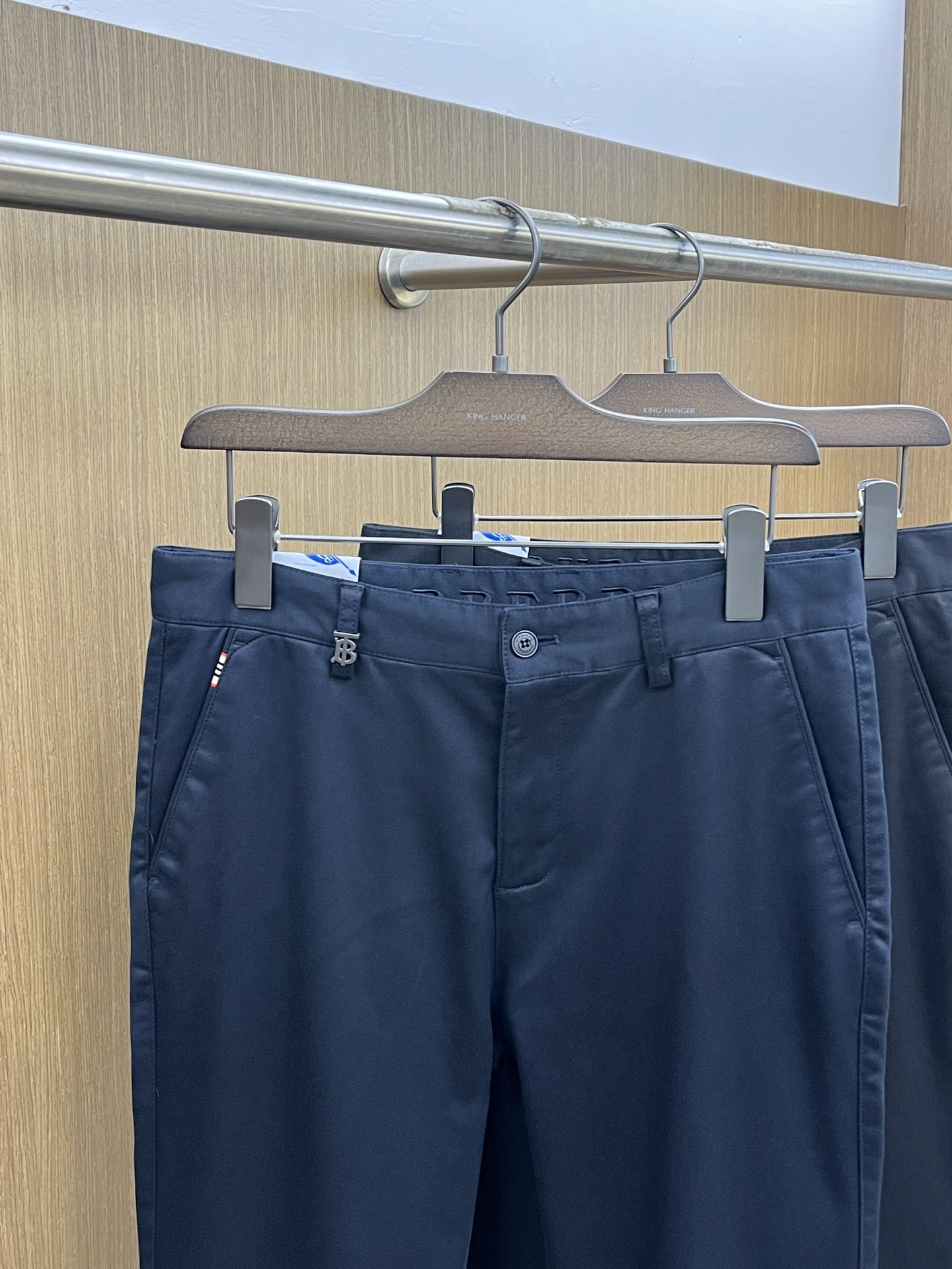 秋冬 BBR 🔥🔥秋冬新品休闲西裤 官网同步发售，裤身工艺设计，进口客供辅料、面料定制，代工厂出品免检！