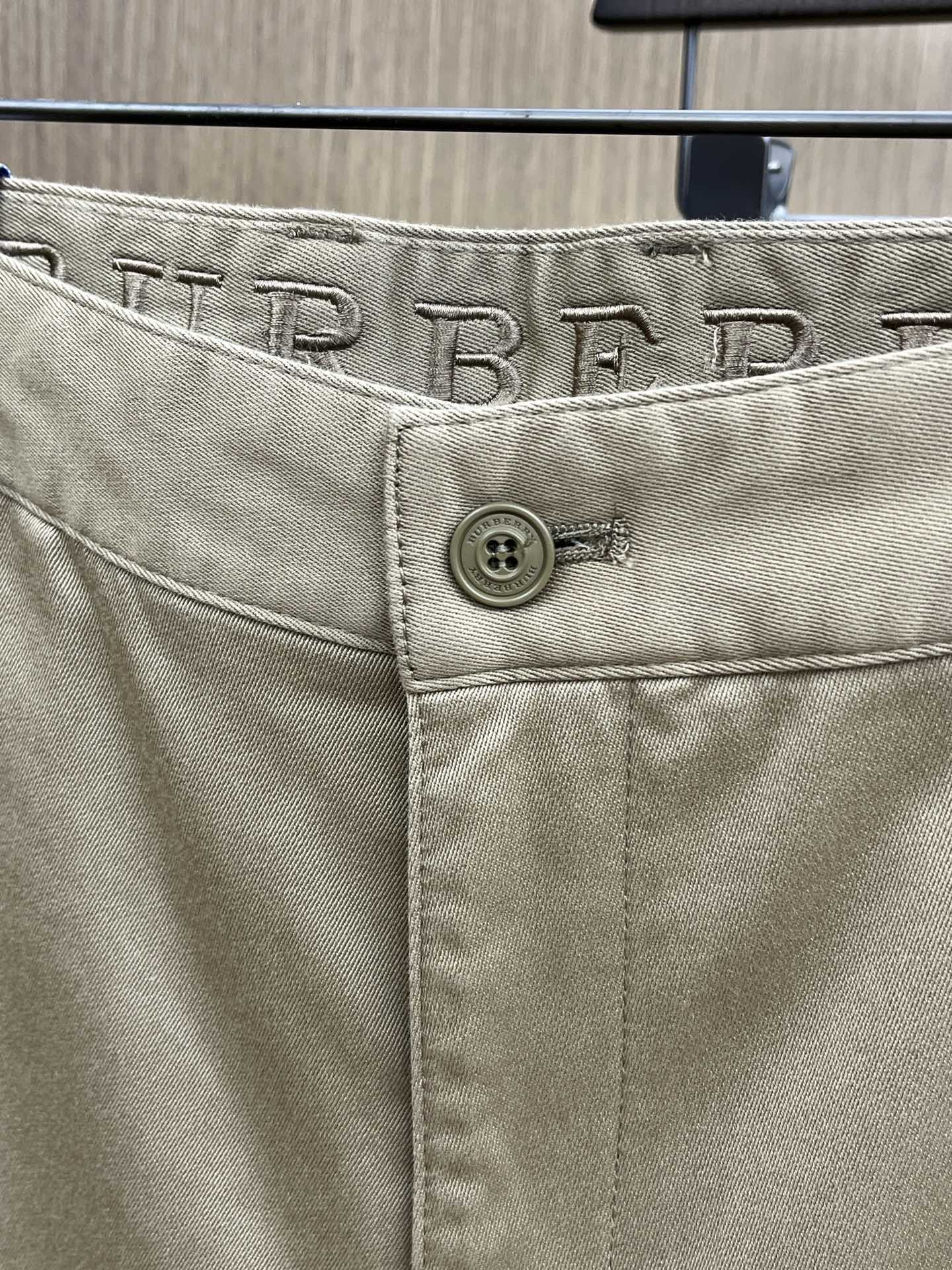 秋冬 BBR 🔥🔥秋冬新品休闲西裤 官网同步发售，裤身工艺设计，进口客供辅料、面料定制，代工厂出品免检！