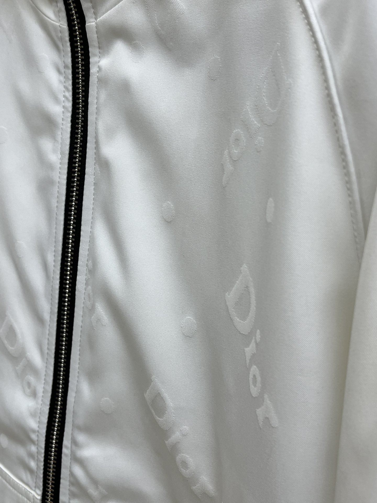 秋冬 CD 🔥🔥ss早秋新款发布 迪奥连帽夹克外套，秋季爆款夹薄棉夹克外套，Dior字母提花面料设计穿上