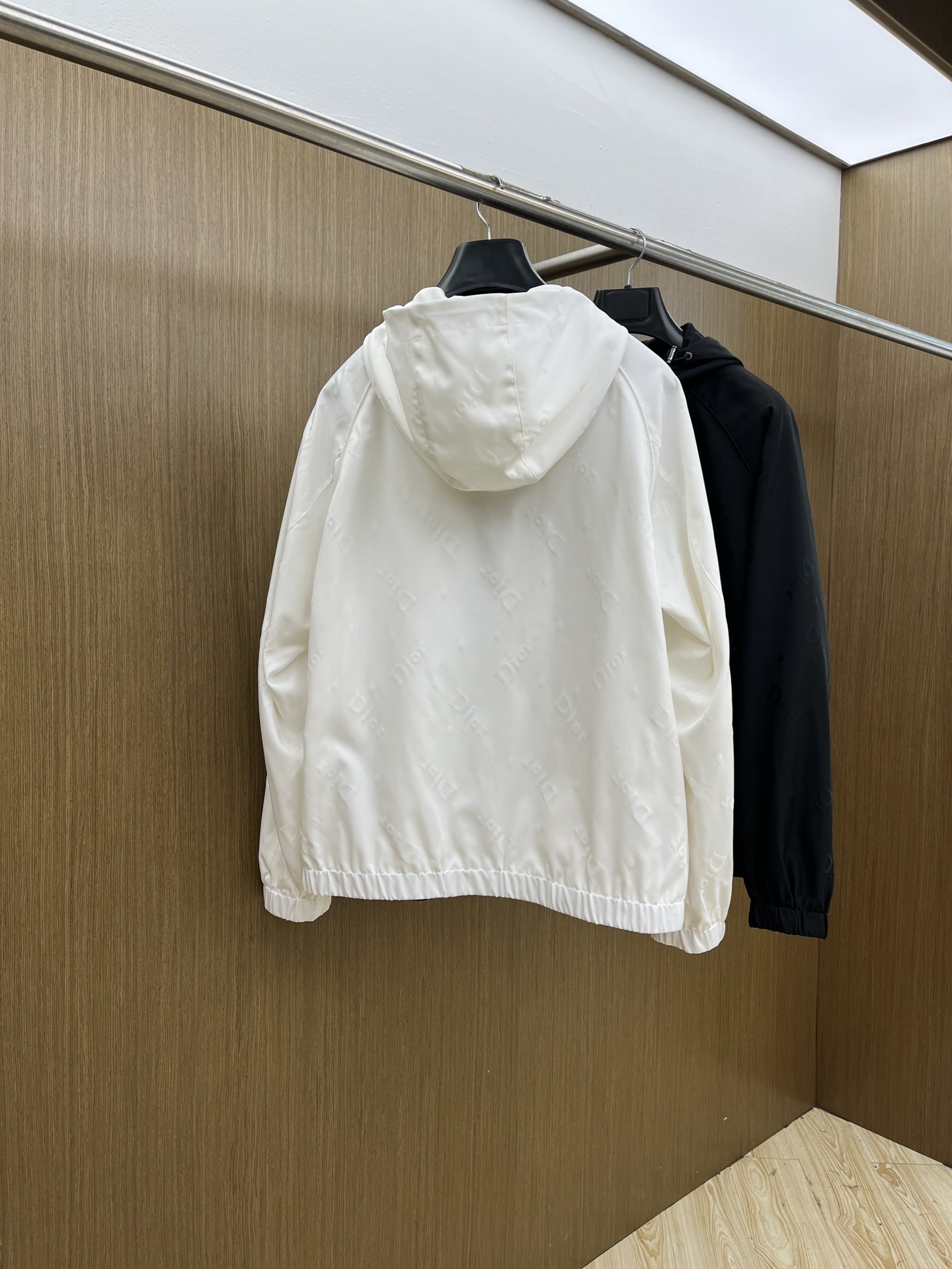 秋冬 CD 🔥🔥ss早秋新款发布 迪奥连帽夹克外套，秋季爆款夹薄棉夹克外套，Dior字母提花面料设计穿上