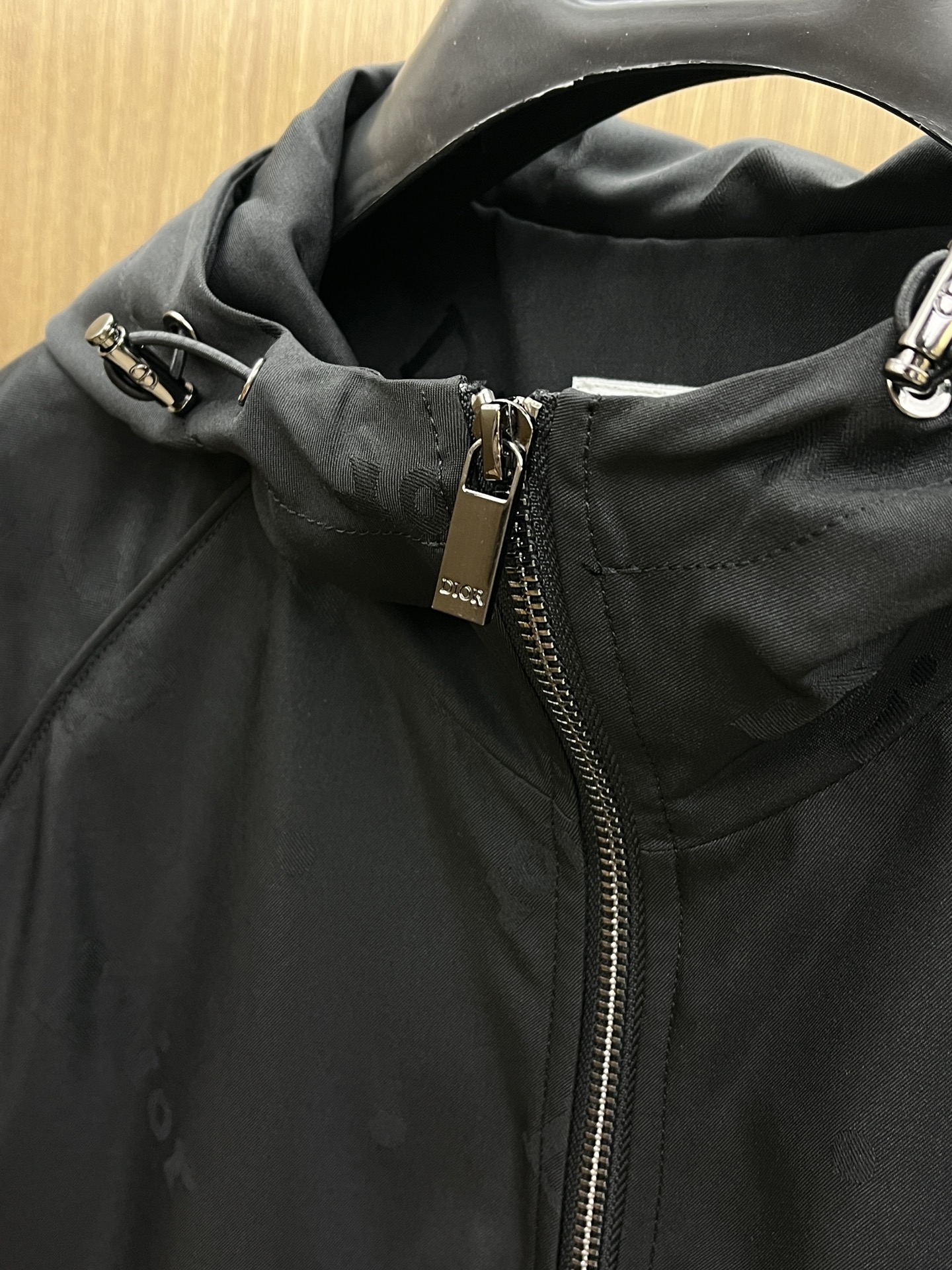 秋冬 CD 🔥🔥ss早秋新款发布 迪奥连帽夹克外套，秋季爆款夹薄棉夹克外套，Dior字母提花面料设计穿上