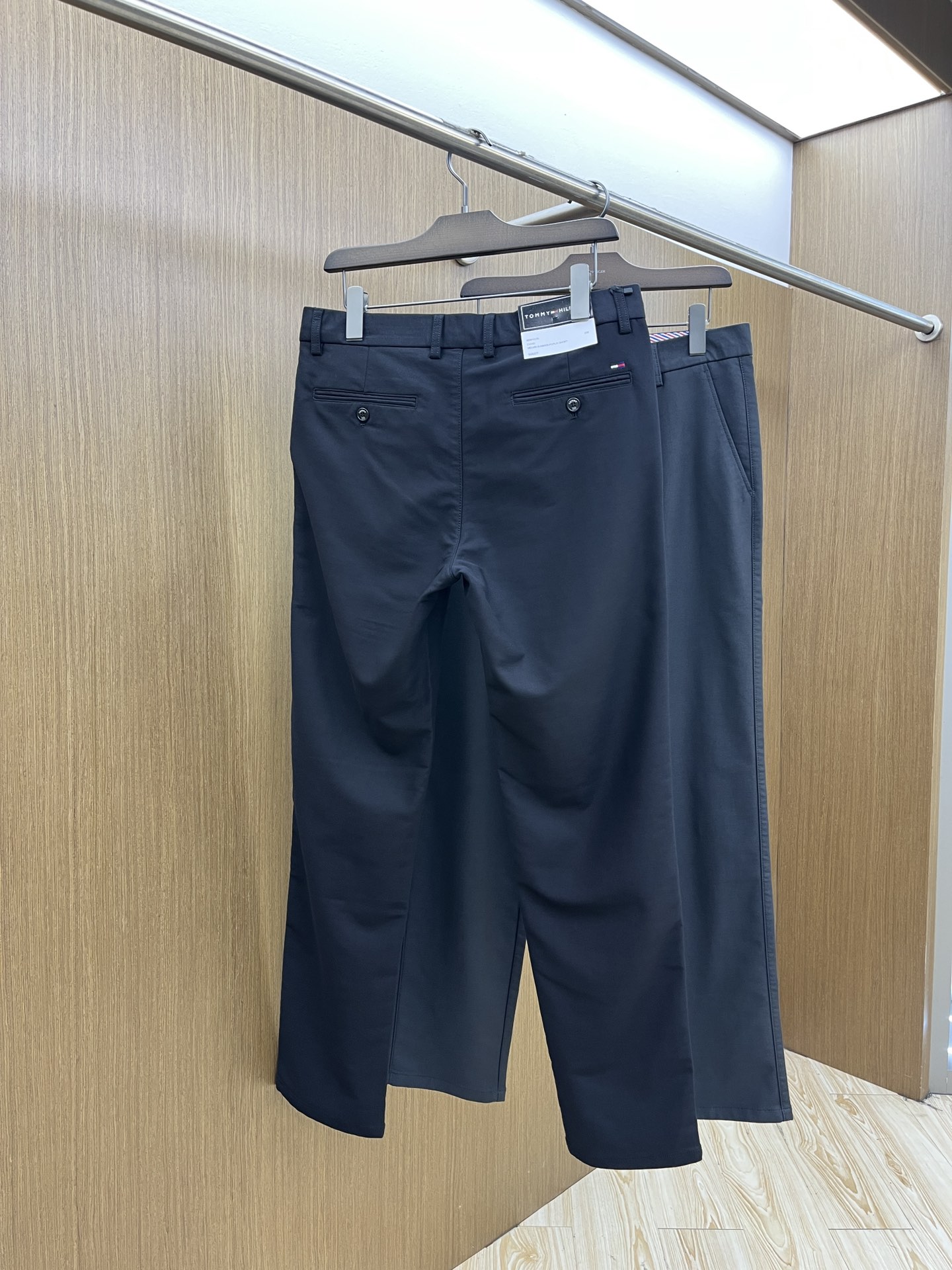 秋冬 TMMY 🔥🔥秋冬新品休闲西裤 官网同步发售，裤身工艺设计，进口客供辅料、面料定制，代工厂出品免检