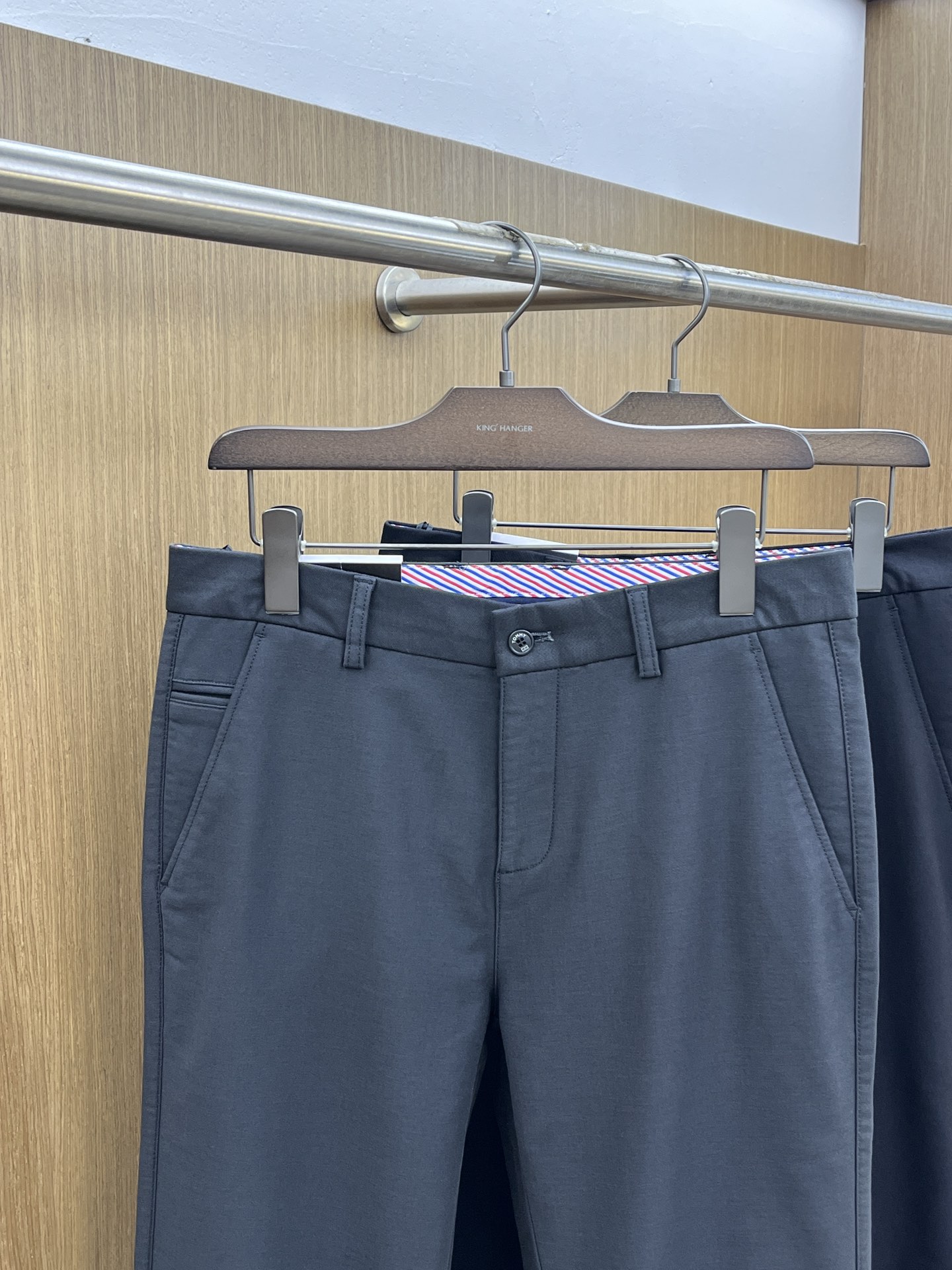 秋冬 TMMY 🔥🔥秋冬新品休闲西裤 官网同步发售，裤身工艺设计，进口客供辅料、面料定制，代工厂出品免检