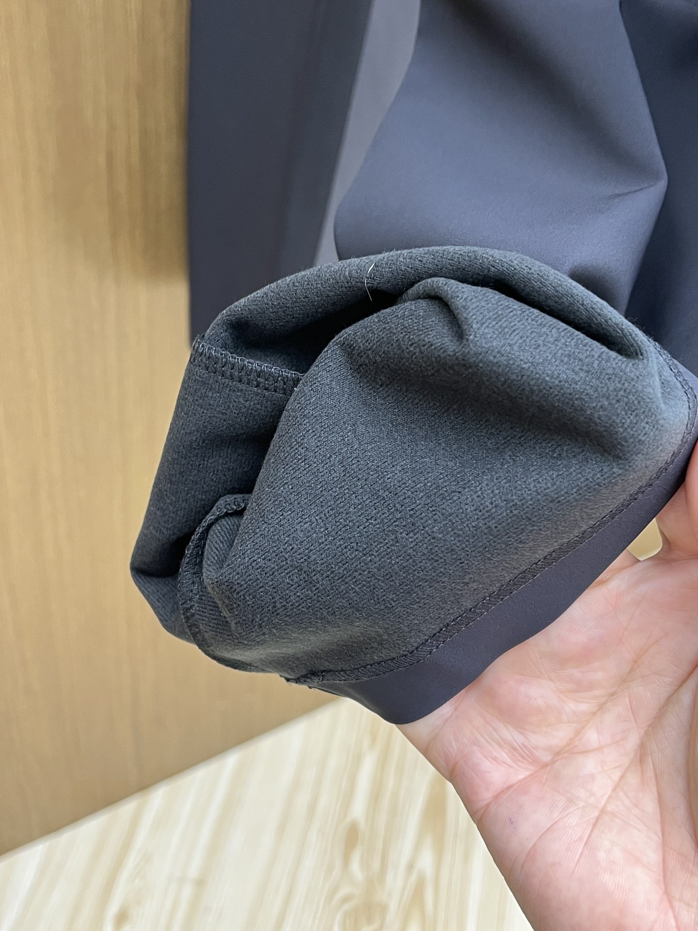 秋冬 ARC'TERYX始祖鸟最新秋冬款户外冲锋！高端商务系列软壳裤、耐磨、防风防水!一款封神之作的男士