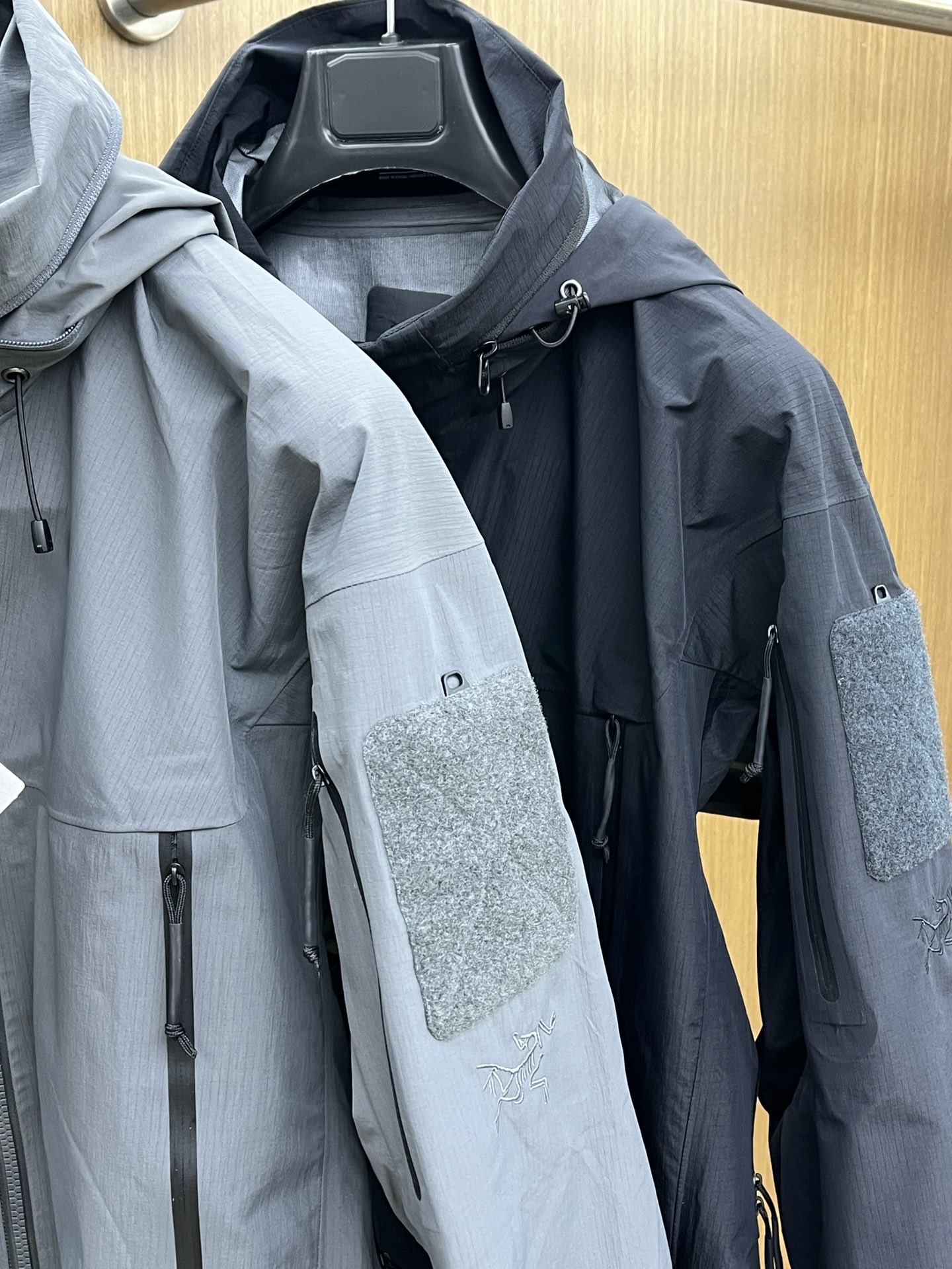 秋冬 Arc 🔥🔥Aha系列 Leaf AHA JAET GEN2防水防风冲锋衣科技面料 透气性达到原厂