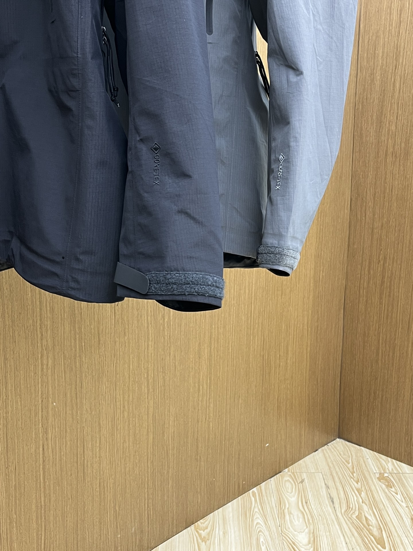 秋冬 Arc 🔥🔥Aha系列 Leaf AHA JAET GEN2防水防风冲锋衣科技面料 透气性达到原厂