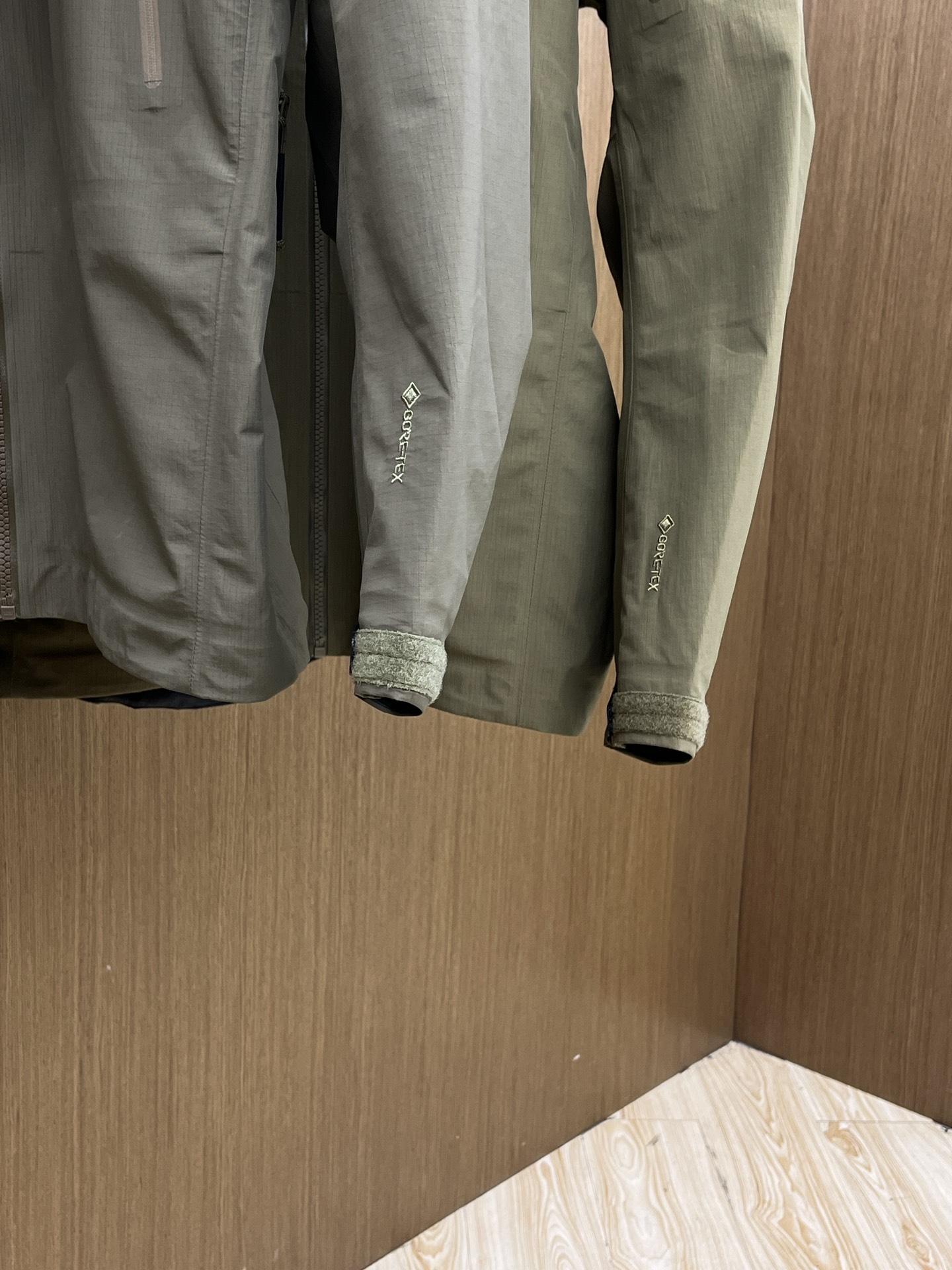 秋冬 Arc 🔥🔥Aha系列 Leaf AHA JAET GEN2防水防风冲锋衣科技面料 透气性达到原厂