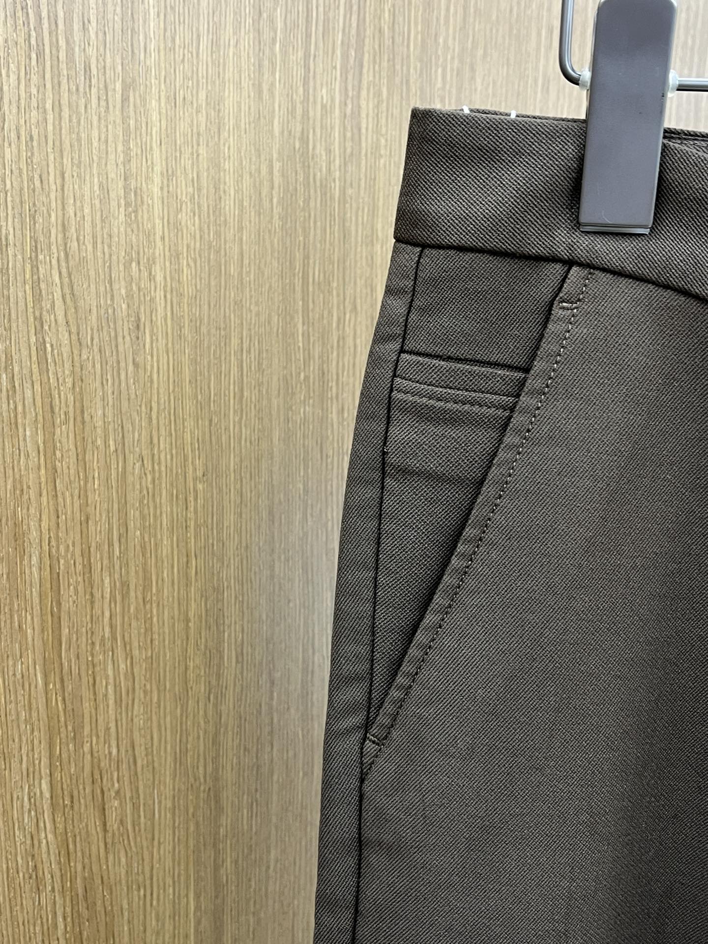 秋冬 Guc 🔥🔥ss秋冬新品，官网同步有售，男士高端商务休闲西裤，高端进口面料，带弹力，后面采用硅胶字