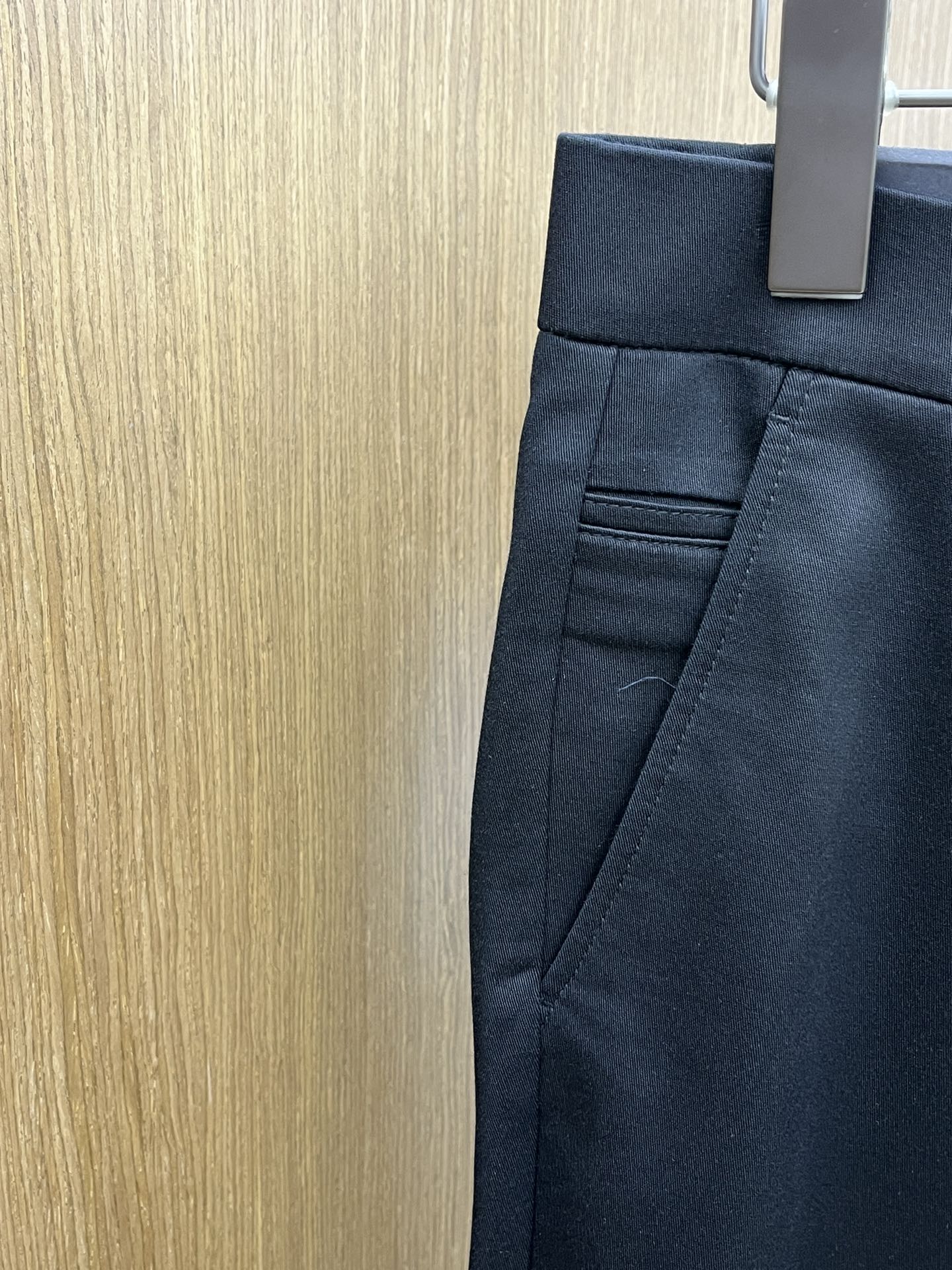 秋冬 FD 🔥🔥ss秋冬新品，官网同步有售，男士高端商务休闲西裤，高端进口面料，带弹力，后面采用硅胶字母