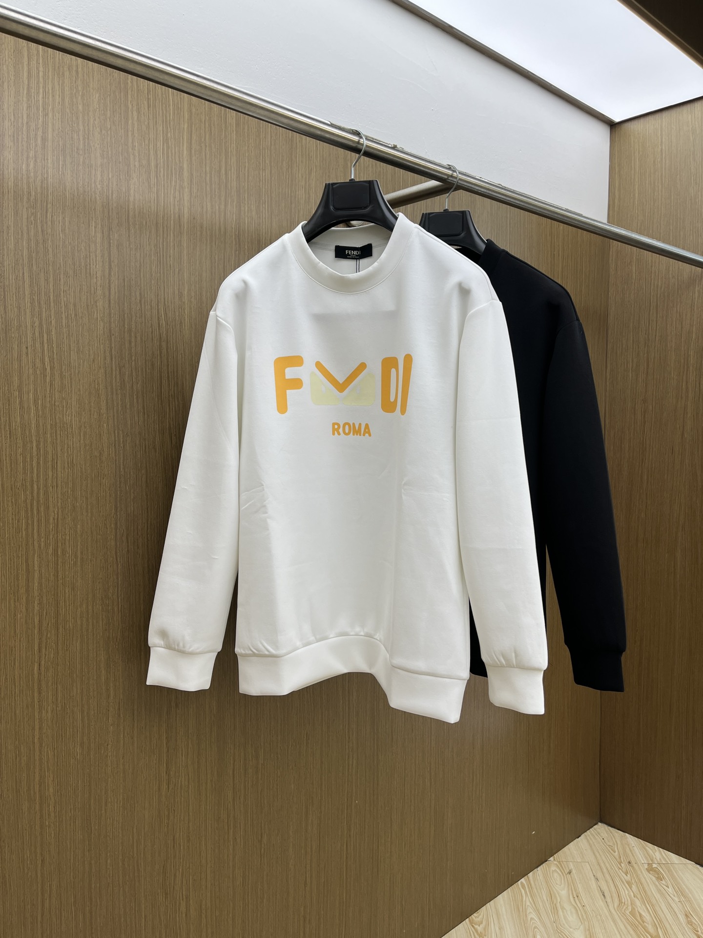 NO:525665,Autumn and Winter FD FW autumn and Winter new printed round neck terry sweatshirts are made of high-end brand fabric 380 grams terry high gram weight Exclusive customized customer supply High-end quality same style for men and women Official website details Brand logo design Complete three standards Differentiate market currency fyl random comparison Size XS-L Order to report height and weight, hoodie, sweatshirts, alexander wang19860909秋冬 FD FW秋冬新款印花圆领毛圈卫衣 采用高端大牌面料380克毛圈高克重 独家定制客供 品质高端 男女同款 官网细节 品牌logo设计 三标齐全 区别市场通货 fyl随意对比 尺码XS-L 下单报身高体重,,hoodie,sweatshirts,alexander wang,Men's clothing