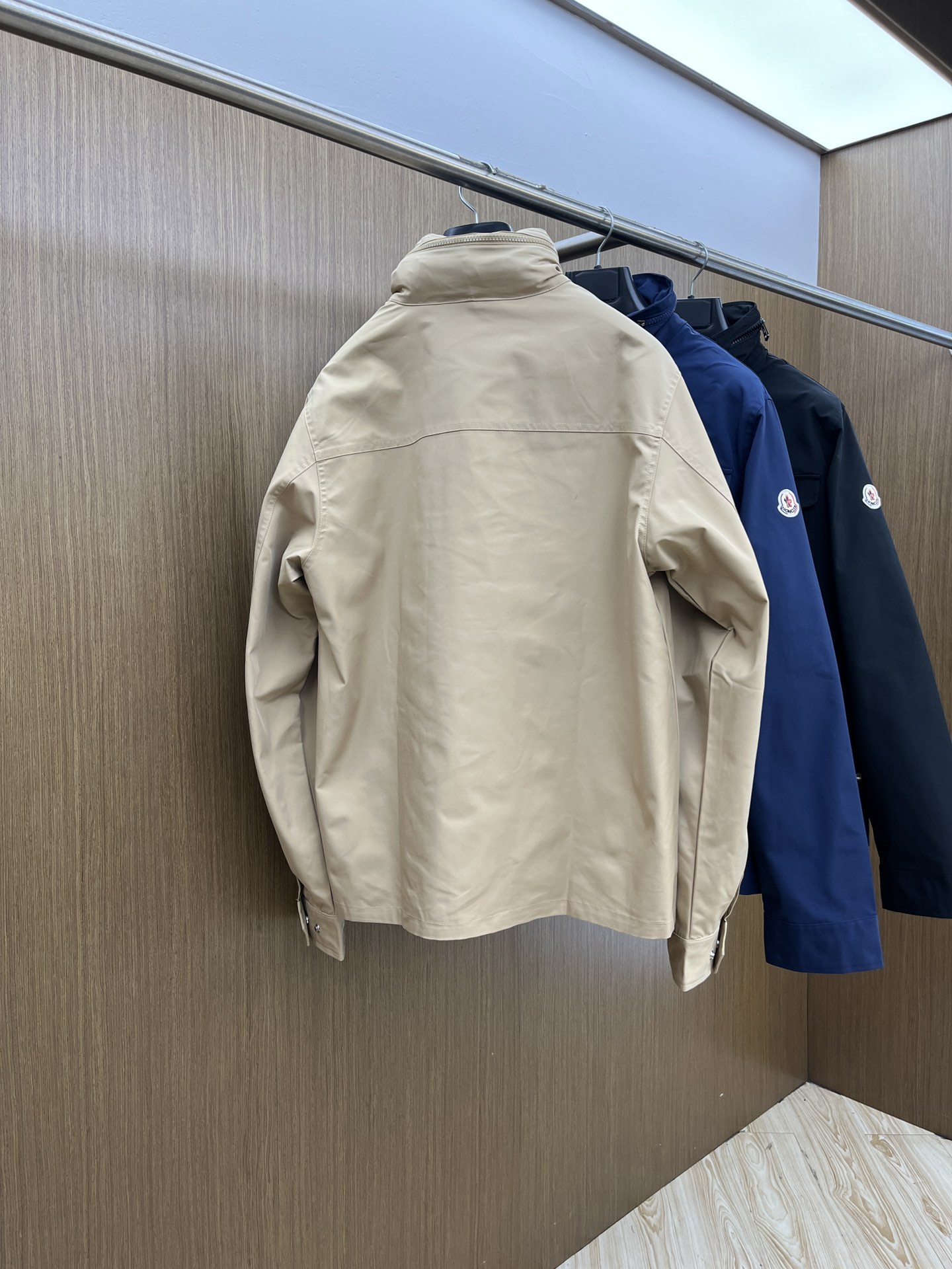 秋冬 Mon 🔥FW秋季原单狠货 意大利进口面料时尚夹克风衣外套。欧洲专柜同步，上身更随意大方，专柜原版