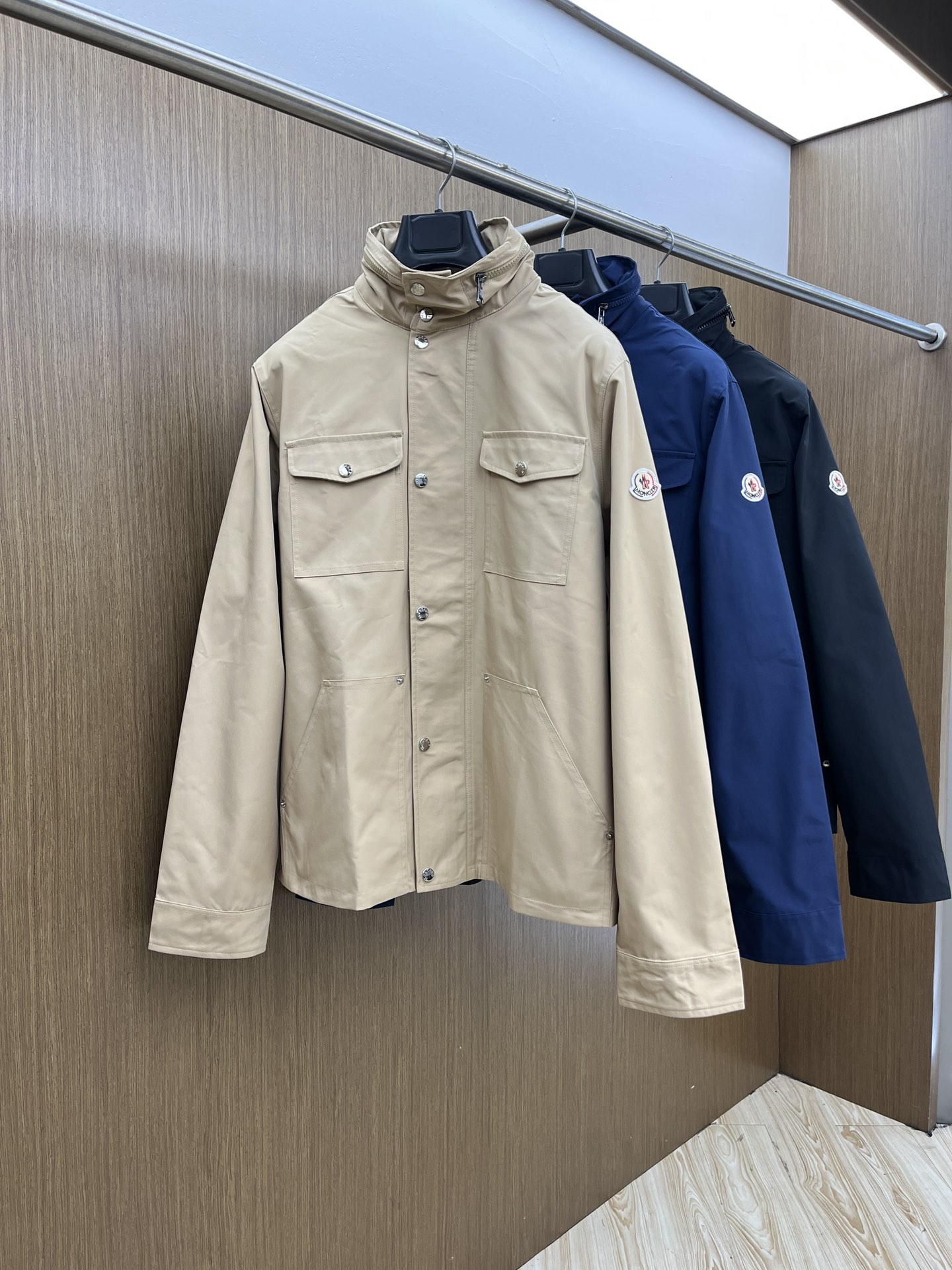 秋冬 Mon 🔥FW秋季原单狠货 意大利进口面料时尚夹克风衣外套。欧洲专柜同步，上身更随意大方，专柜原版