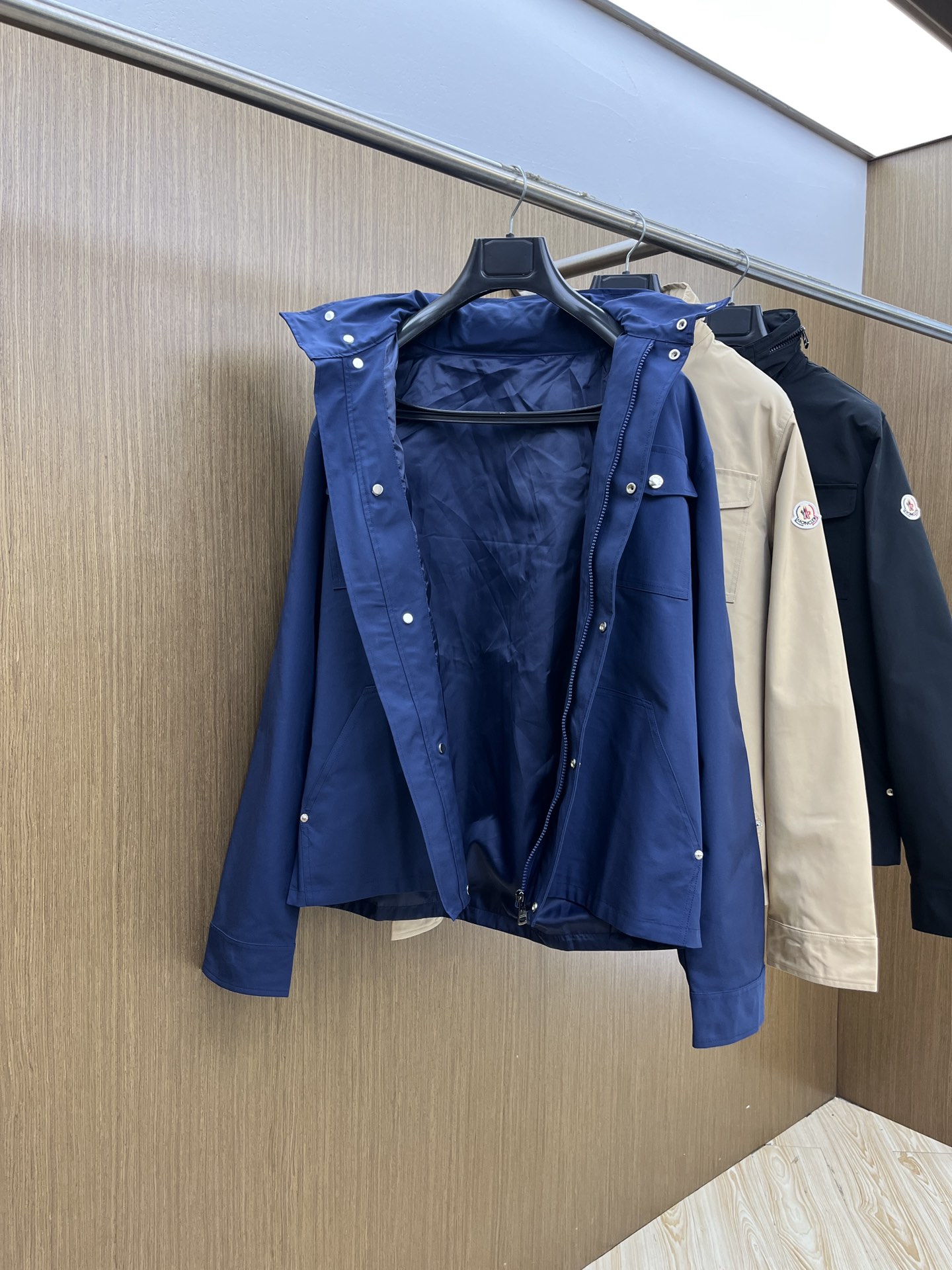 秋冬 Mon 🔥FW秋季原单狠货 意大利进口面料时尚夹克风衣外套。欧洲专柜同步，上身更随意大方，专柜原版