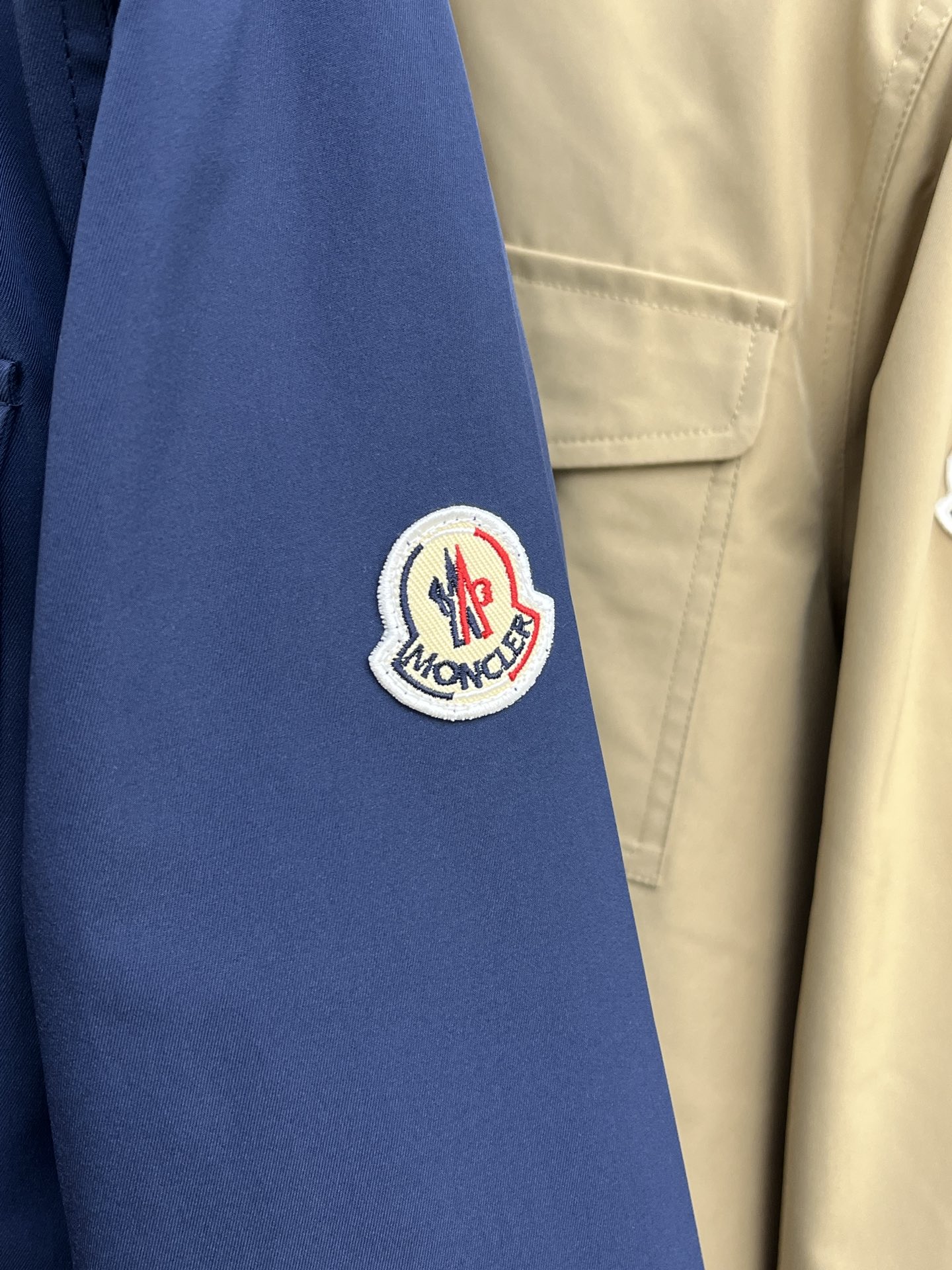 秋冬 Mon 🔥FW秋季原单狠货 意大利进口面料时尚夹克风衣外套。欧洲专柜同步，上身更随意大方，专柜原版