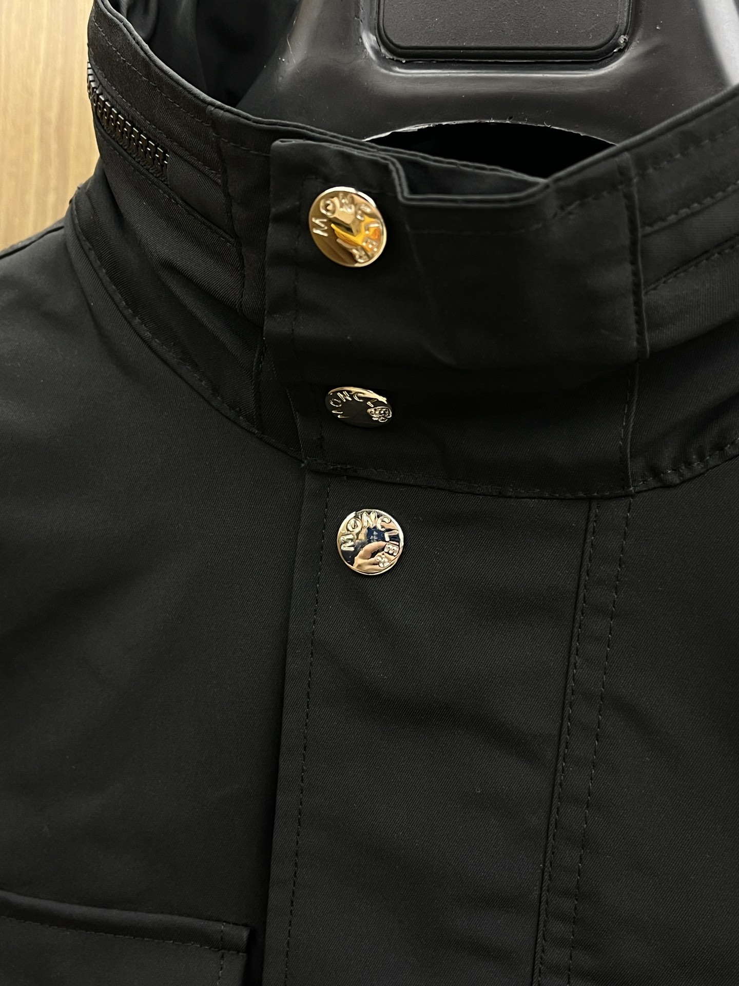 秋冬 Mon 🔥FW秋季原单狠货 意大利进口面料时尚夹克风衣外套。欧洲专柜同步，上身更随意大方，专柜原版