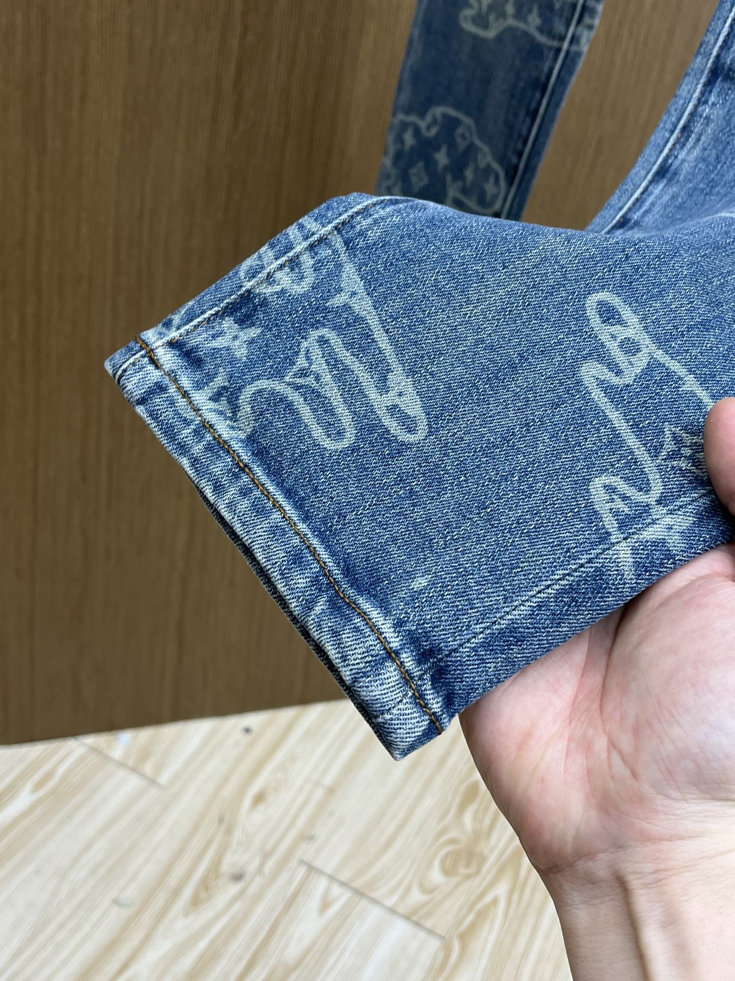 新l秋冬 LV 🔥🔥高端定制、2025秋冬最新款牛仔裤 柜台同步发售 原版定制复刻 客供五金辅料 原单品