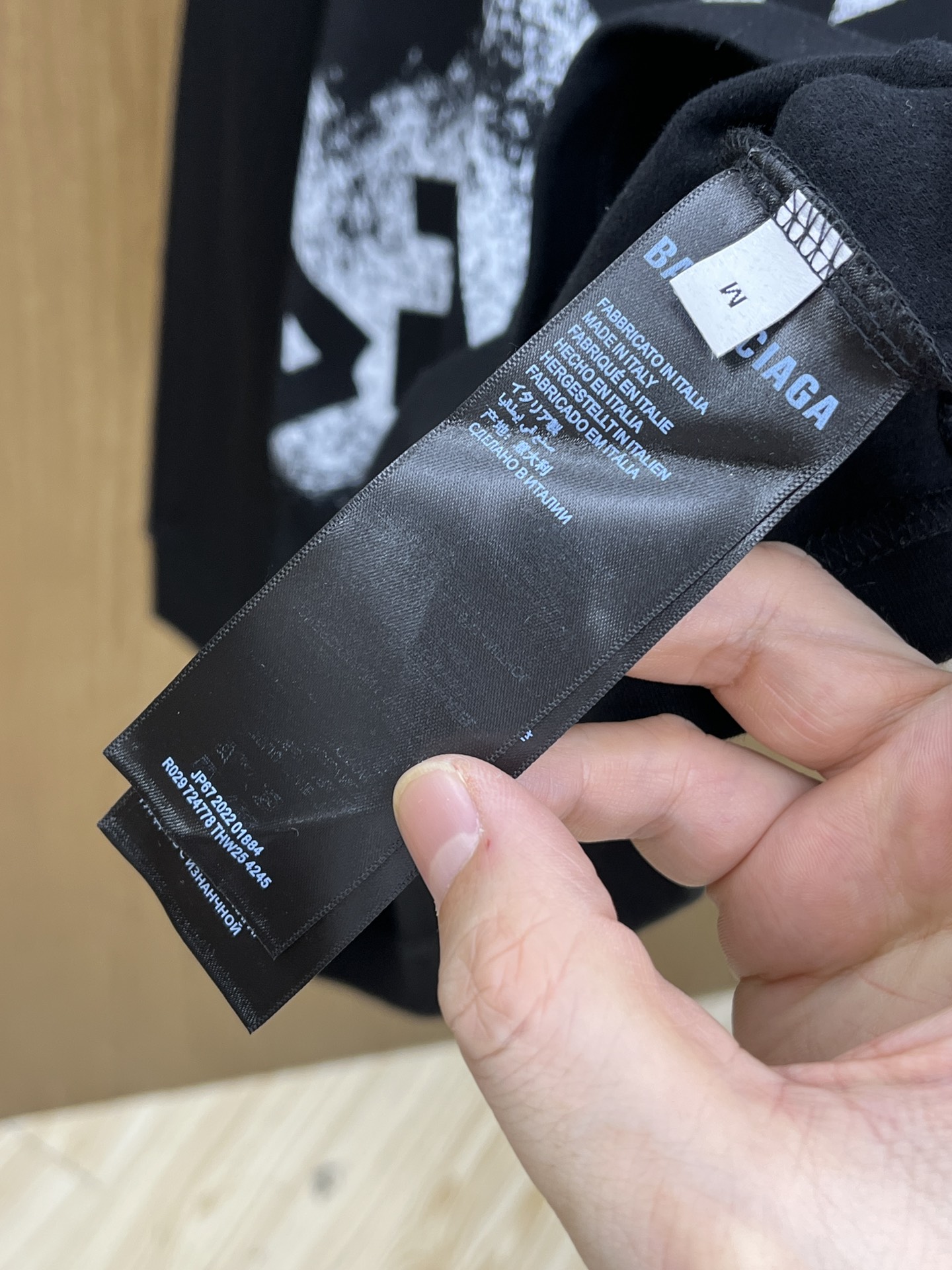 秋冬 BBG 25ss秋季【新品】新款贸易订单圆领长袖网红款！上身舒适透气，不僵硬，整体有着丰富的立体感