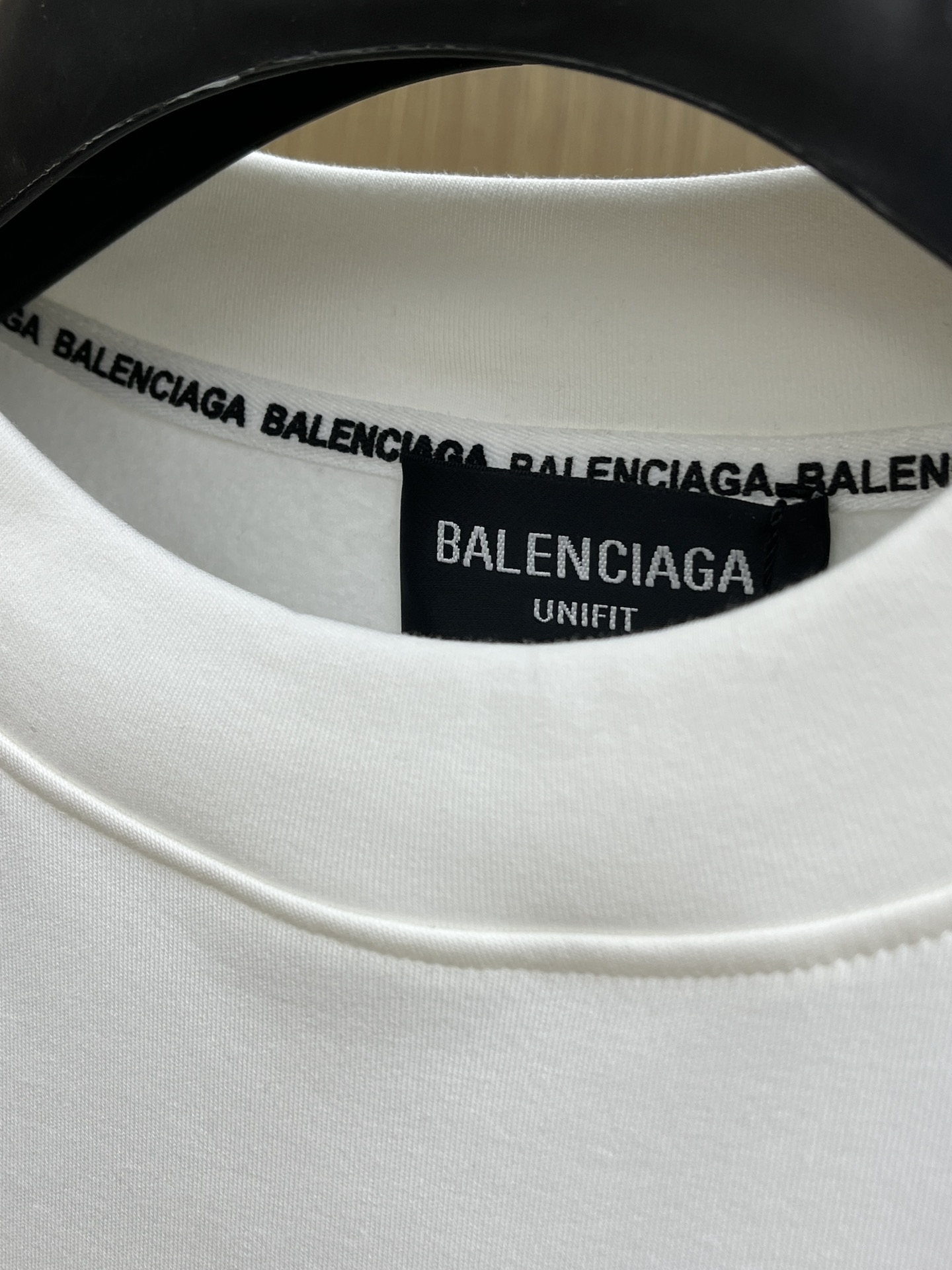 秋冬 BBG 25ss秋季【新品】新款贸易订单圆领长袖网红款！上身舒适透气，不僵硬，整体有着丰富的立体感