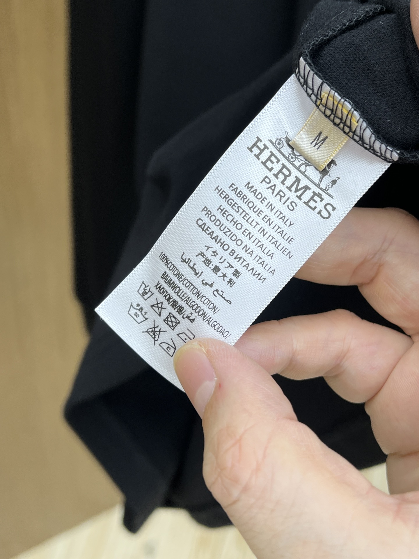 秋冬 HER 25ss秋季【新品】新款贸易订单圆领长袖网红款！上身舒适透气，不僵硬，整体有着丰富的立体感