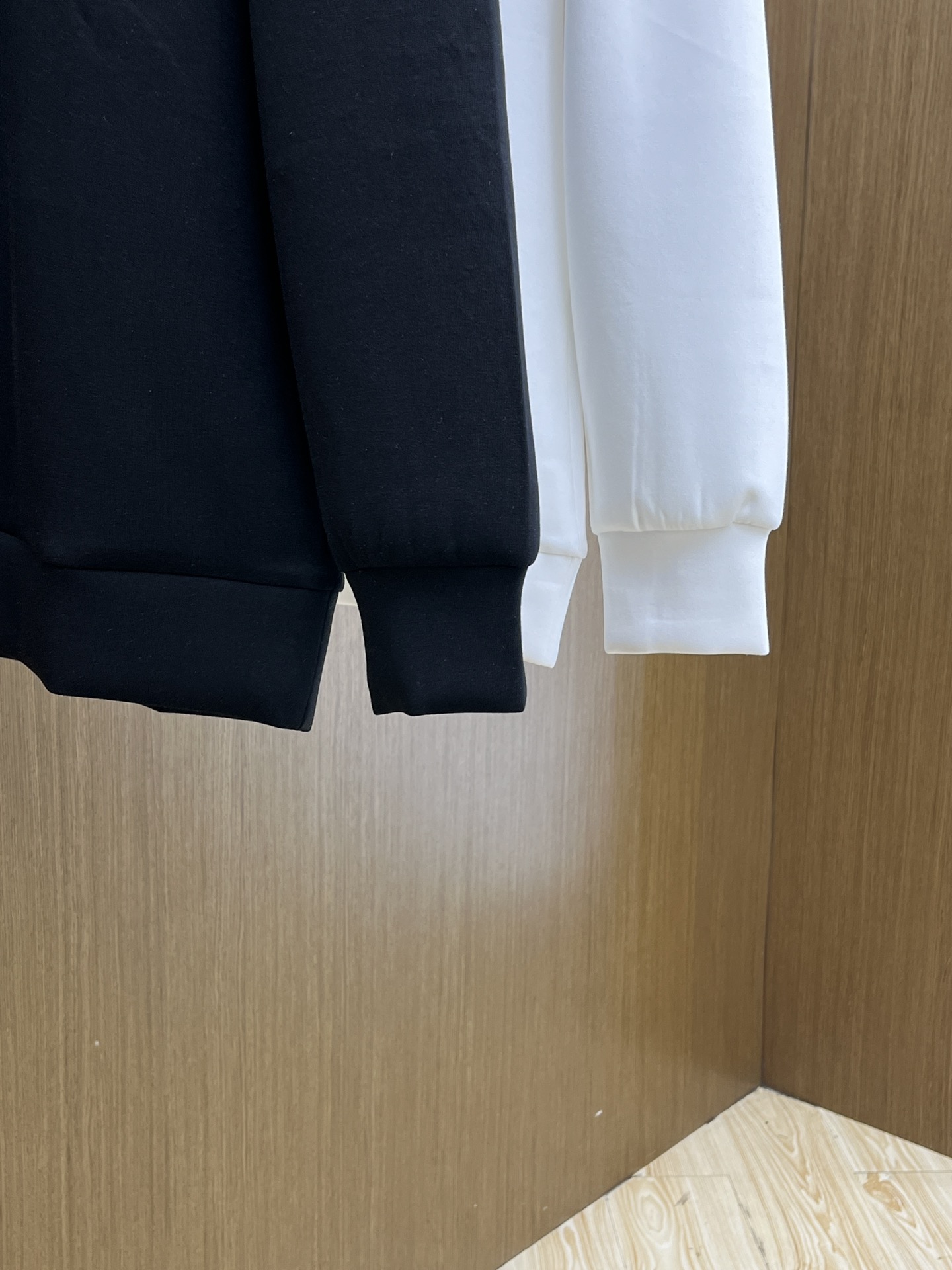 秋冬 LV 🔥FW秋冬新款印花圆领毛圈卫衣采用高端大牌面料380克毛圈高克重 独家定制客供 品质高端 男