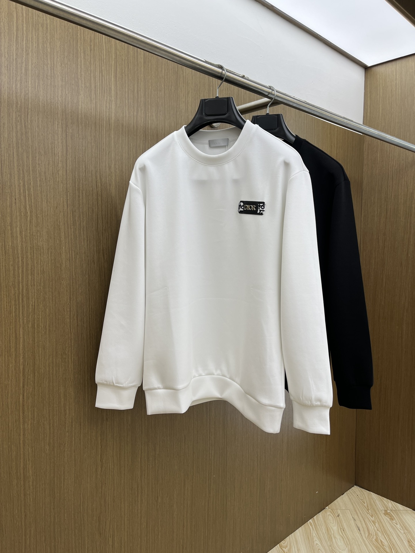 NO:529234,Autumn and Winter CD FW autumn and Winter new printed round neck terry sweatshirts are made of high-end brand fabric 380 grams terry high gram weight Exclusive customized customer supply High-end quality same style for men and women Official website details Brand logo design Complete three standards Differentiate market currency fyl random comparison Size XS-L Order to report height and weight, hoodie, sweatshirts, alexander wang19860909秋冬 CD FW秋冬新款印花圆领毛圈卫衣 采用高端大牌面料380克毛圈高克重 独家定制客供 品质高端 男女同款 官网细节 品牌logo设计 三标齐全 区别市场通货 fyl随意对比 尺码XS-L 下单报身高体重,,hoodie,sweatshirts,alexander wang,Men's clothing