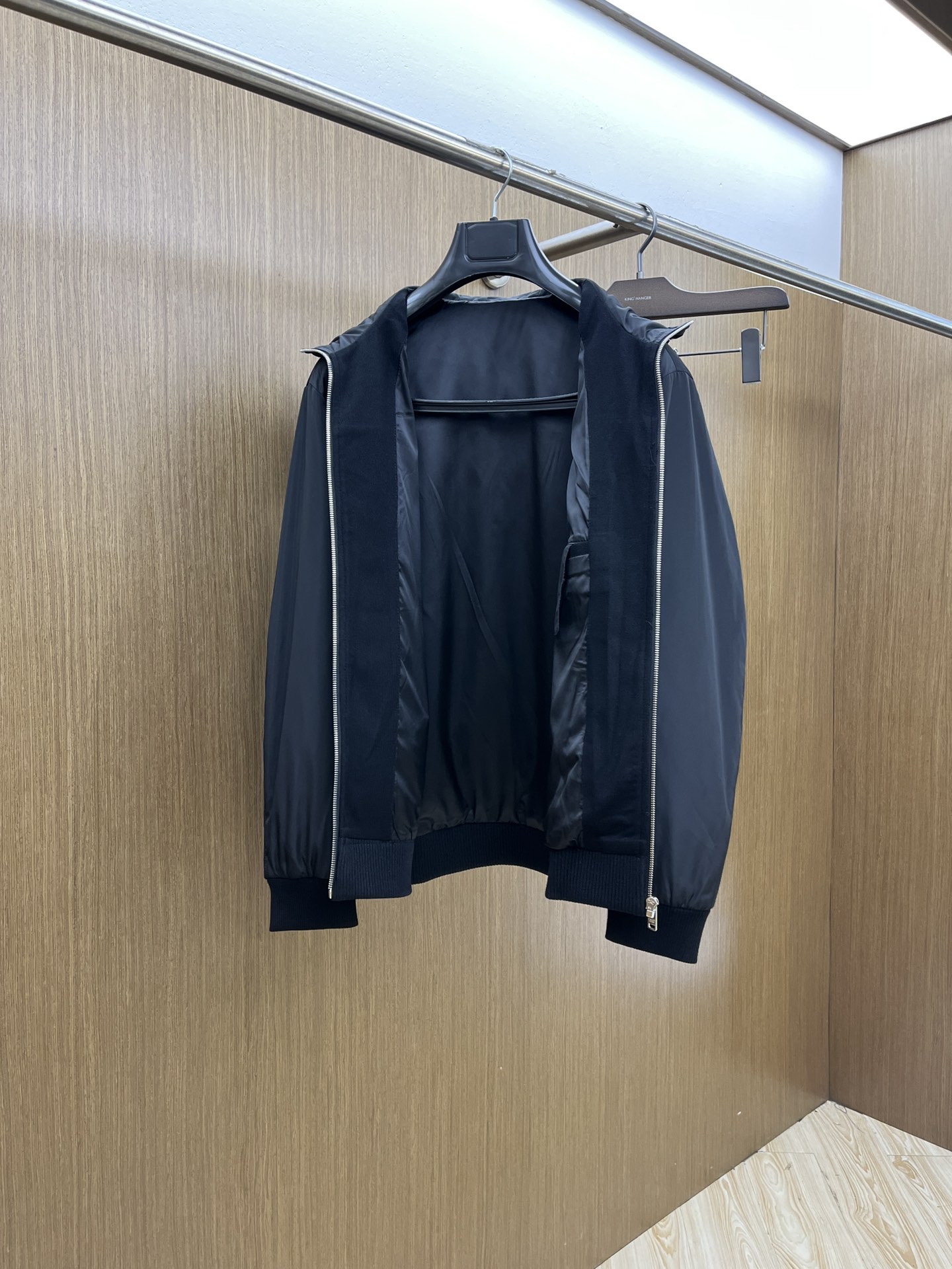 秋冬 PD 🔥FW最新时尚秋冬连帽针织夹克，经典设计感与颜值爆棚的外套，品质更是无法挑剔品控可以直接入手