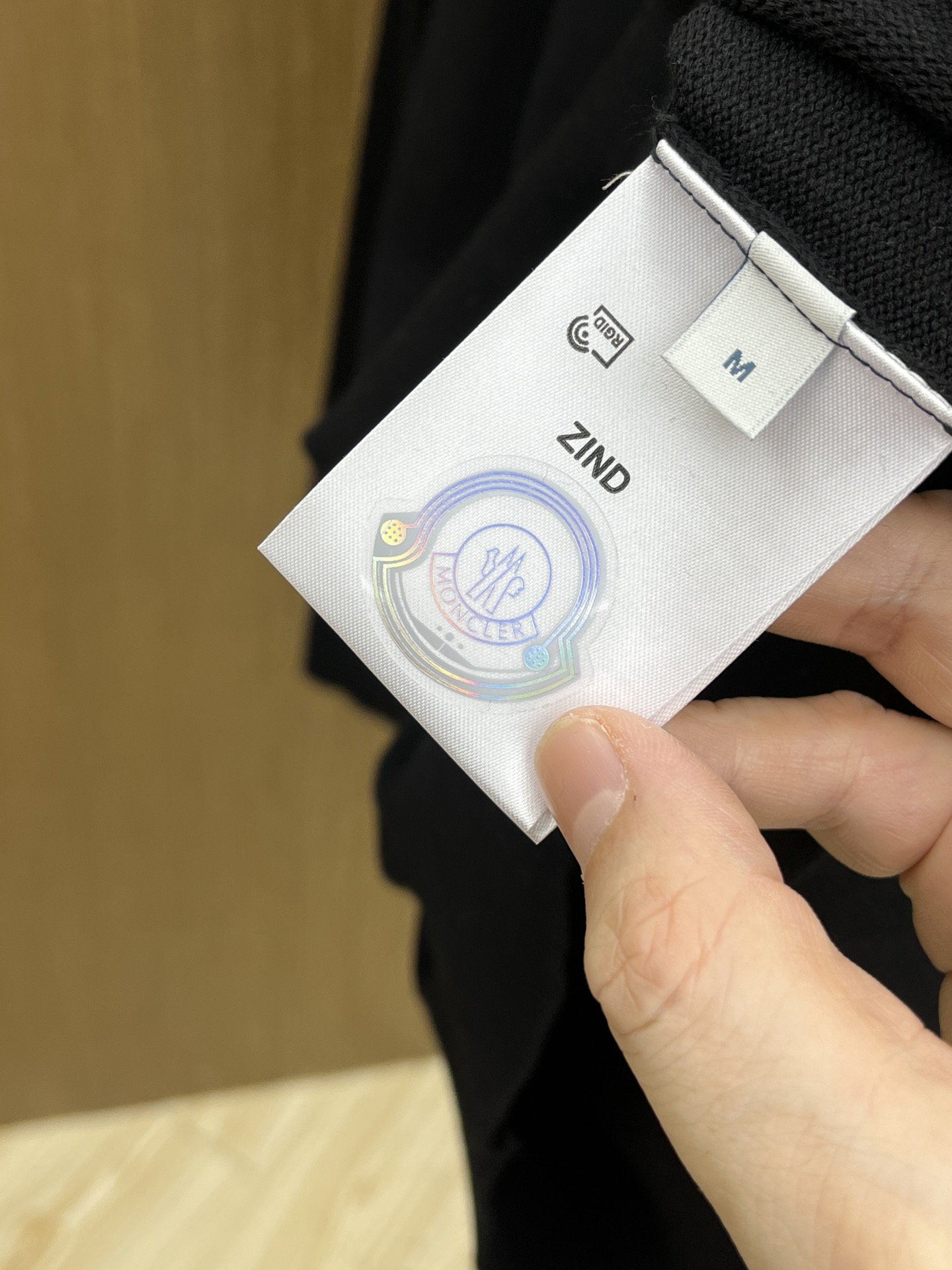 秋冬 Mon 🔥FW独家最新款男士休闲套头针织毛衣～高级定制 都市风十足 经典简约大气圆领打底针织毛衣。