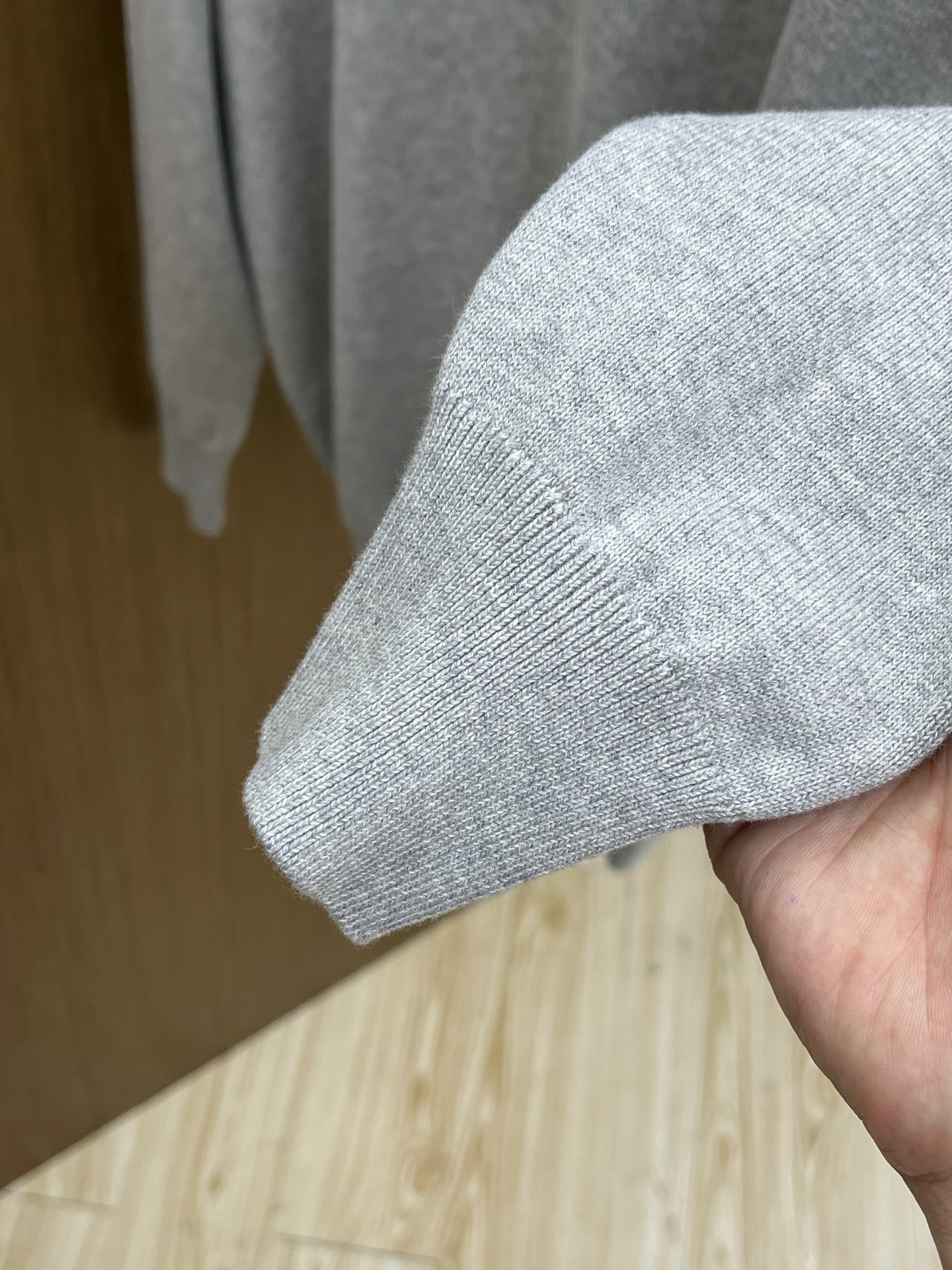 秋冬 Mon 🔥FW独家最新款男士休闲套头针织毛衣～高级定制 都市风十足 经典简约大气圆领打底针织毛衣。