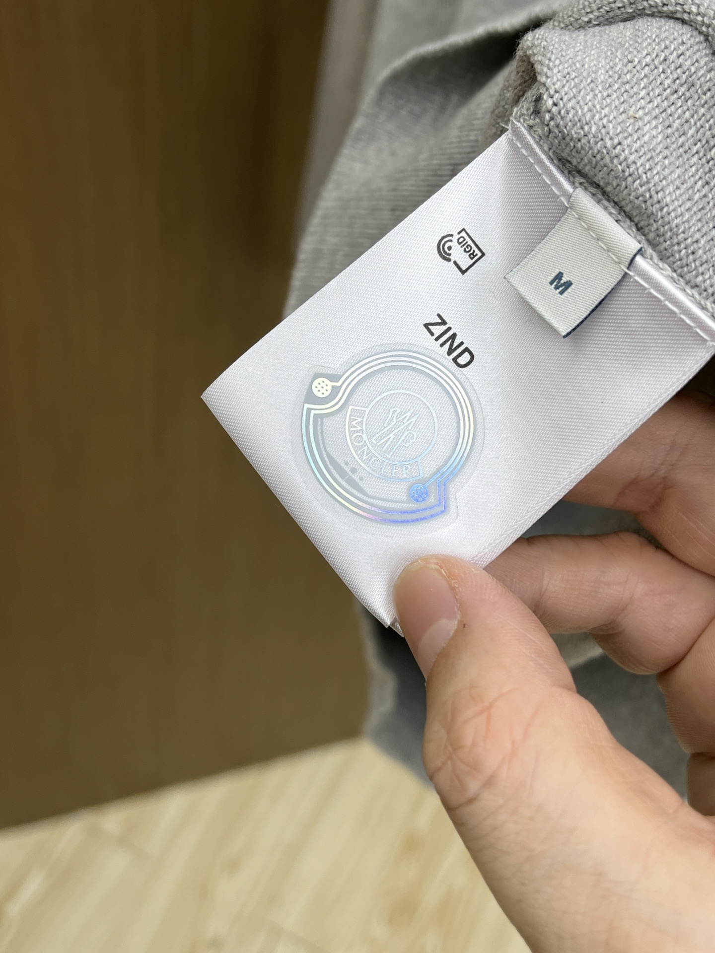 秋冬 Mon 🔥FW独家最新款男士休闲套头针织毛衣～高级定制 都市风十足 经典简约大气圆领打底针织毛衣。