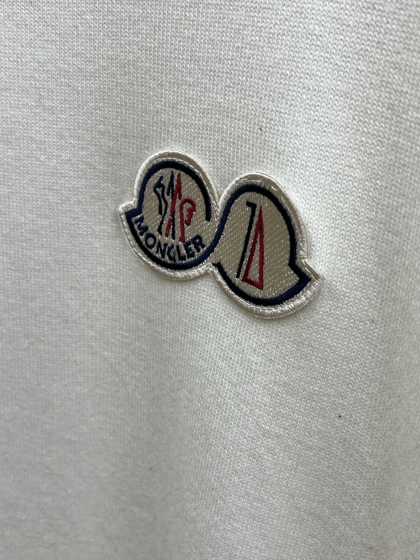 秋冬 Mon 🔥FW独家最新款男士休闲套头针织毛衣～高级定制 都市风十足 经典简约大气圆领打底针织毛衣。