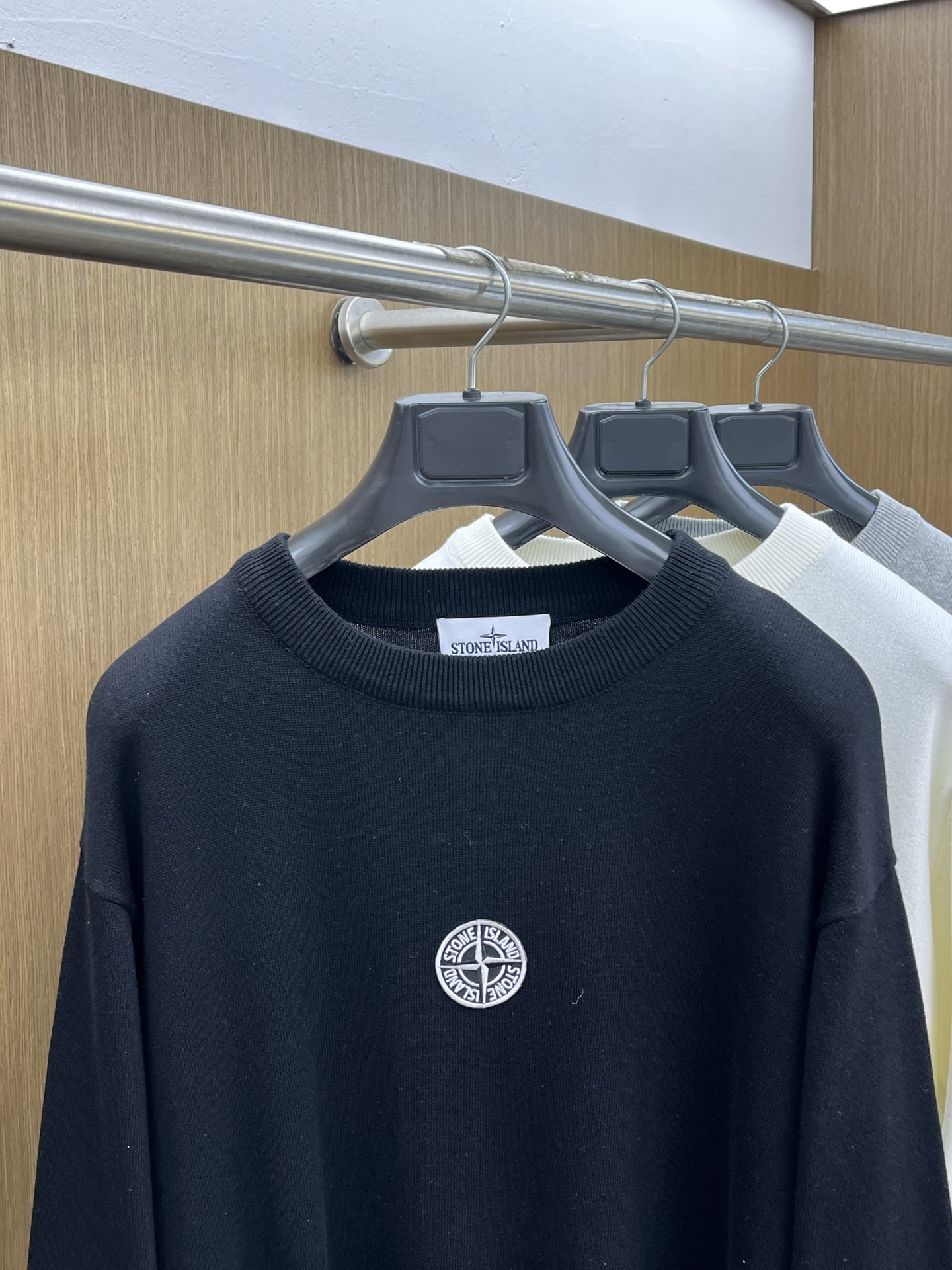 秋冬 Stone 🔥FW独家最新款男士休闲套头针织毛衣～高级定制 都市风十足 经典简约大气圆领打底针织毛