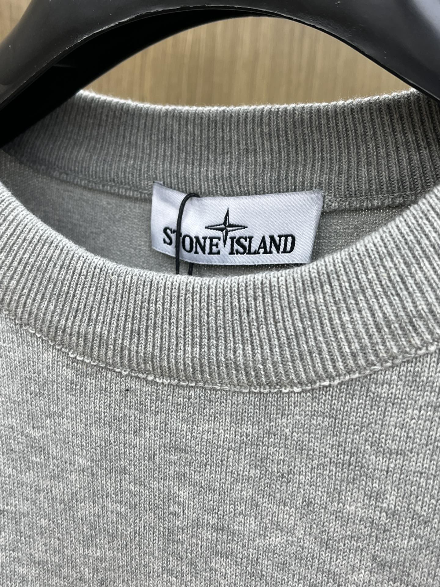 秋冬 Stone 🔥FW独家最新款男士休闲套头针织毛衣～高级定制 都市风十足 经典简约大气圆领打底针织毛