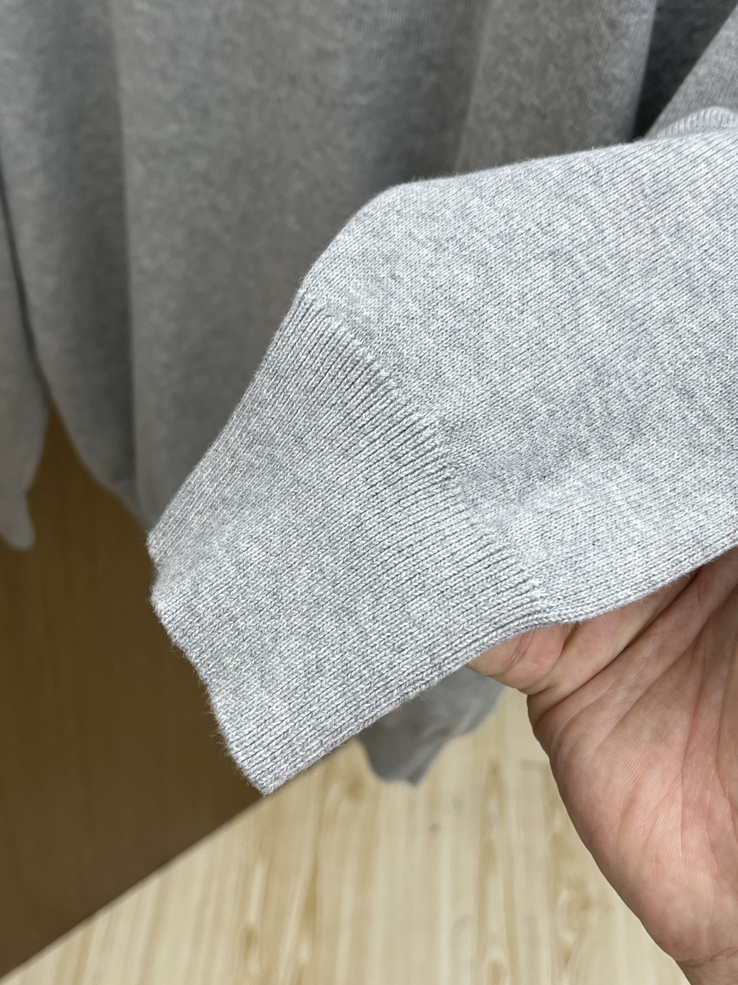 秋冬 Stone 🔥FW独家最新款男士休闲套头针织毛衣～高级定制 都市风十足 经典简约大气圆领打底针织毛