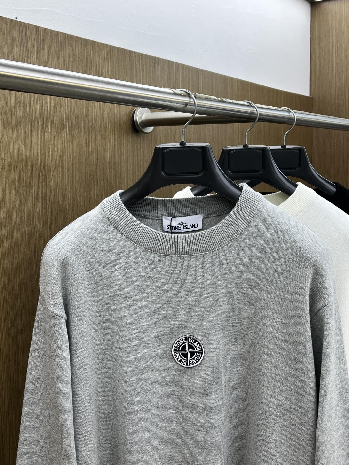 秋冬 Stone 🔥FW独家最新款男士休闲套头针织毛衣～高级定制 都市风十足 经典简约大气圆领打底针织毛