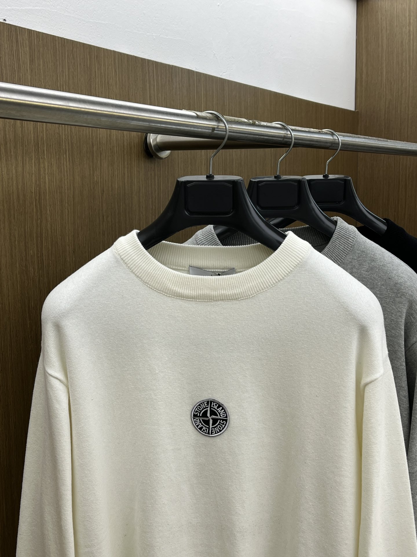 秋冬 Stone 🔥FW独家最新款男士休闲套头针织毛衣～高级定制 都市风十足 经典简约大气圆领打底针织毛