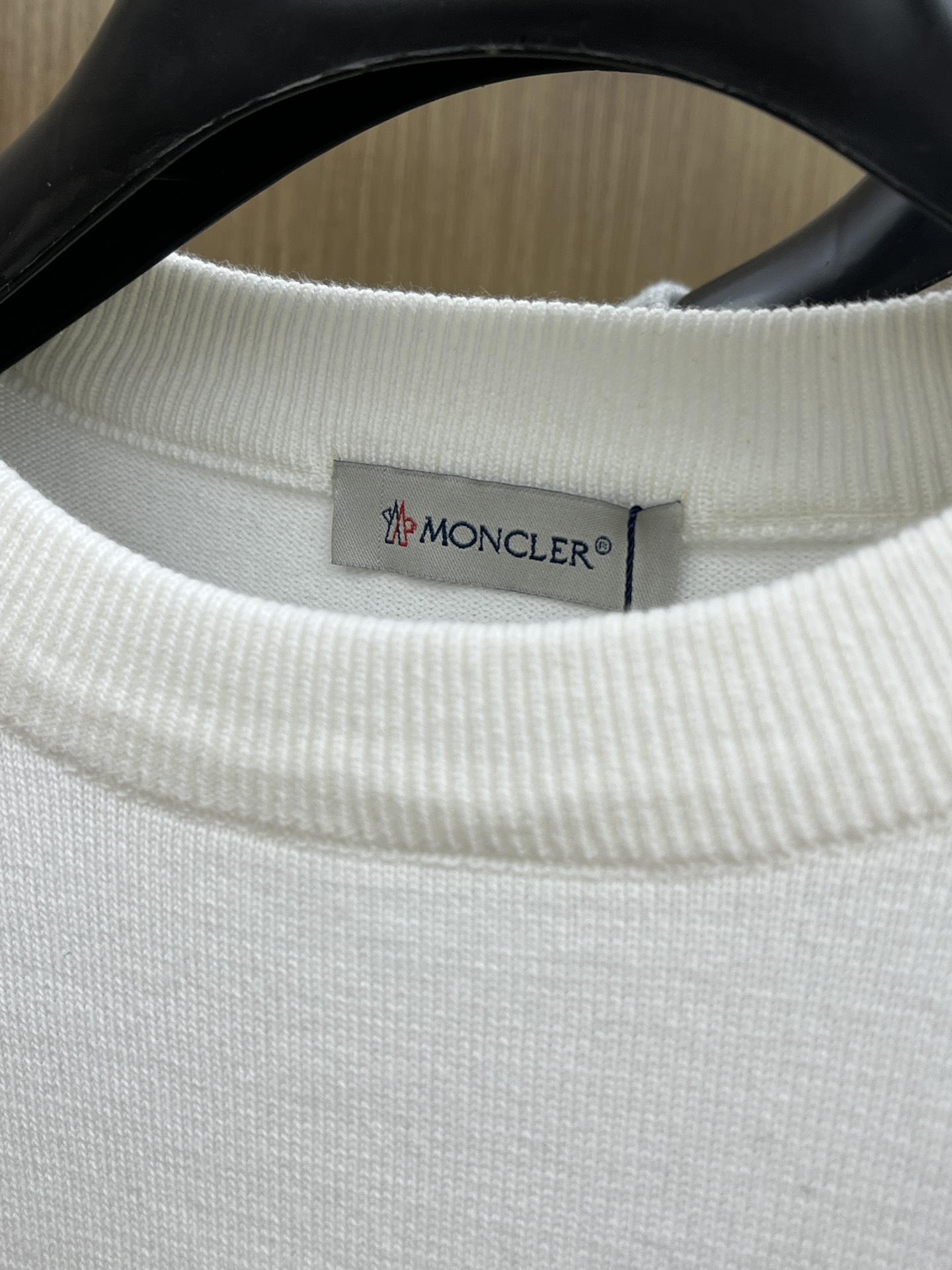 秋冬 Mon 🔥FW独家最新款男士休闲套头针织毛衣～高级定制 都市风十足 经典简约大气圆领打底针织毛衣。