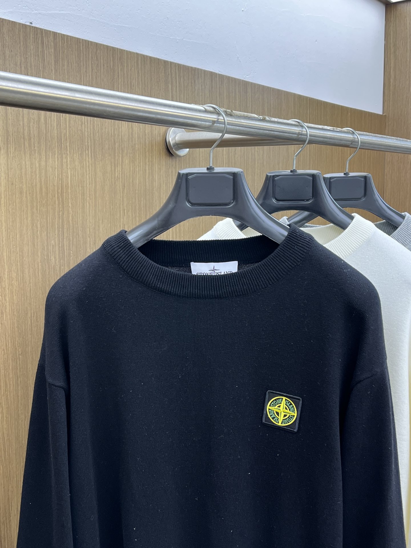 秋冬 Stone 🔥FW独家最新款男士休闲套头针织毛衣～高级定制 都市风十足 经典简约大气圆领打底针织毛